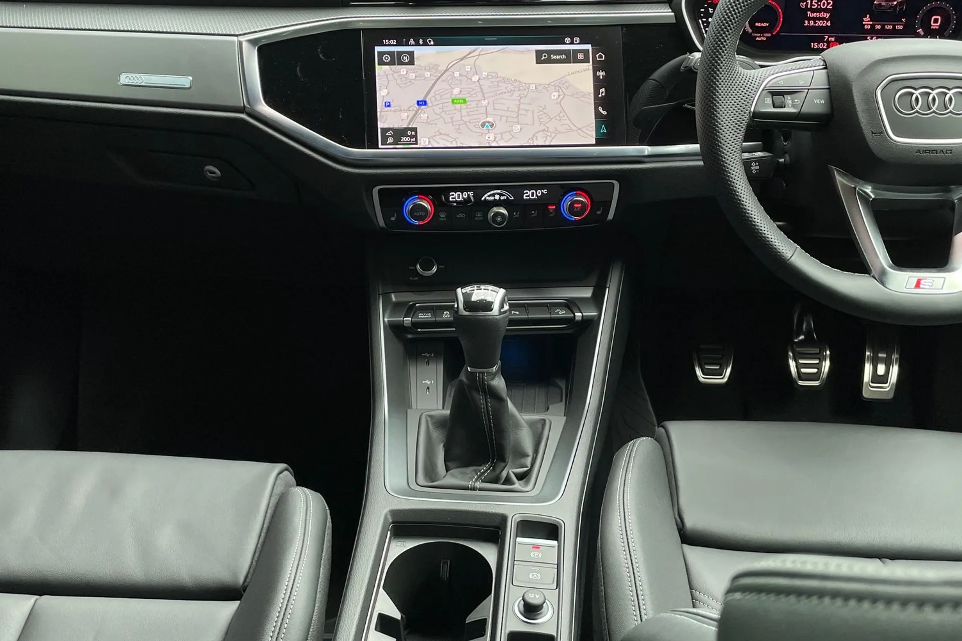 Audi Q3 thumbnail image number 34