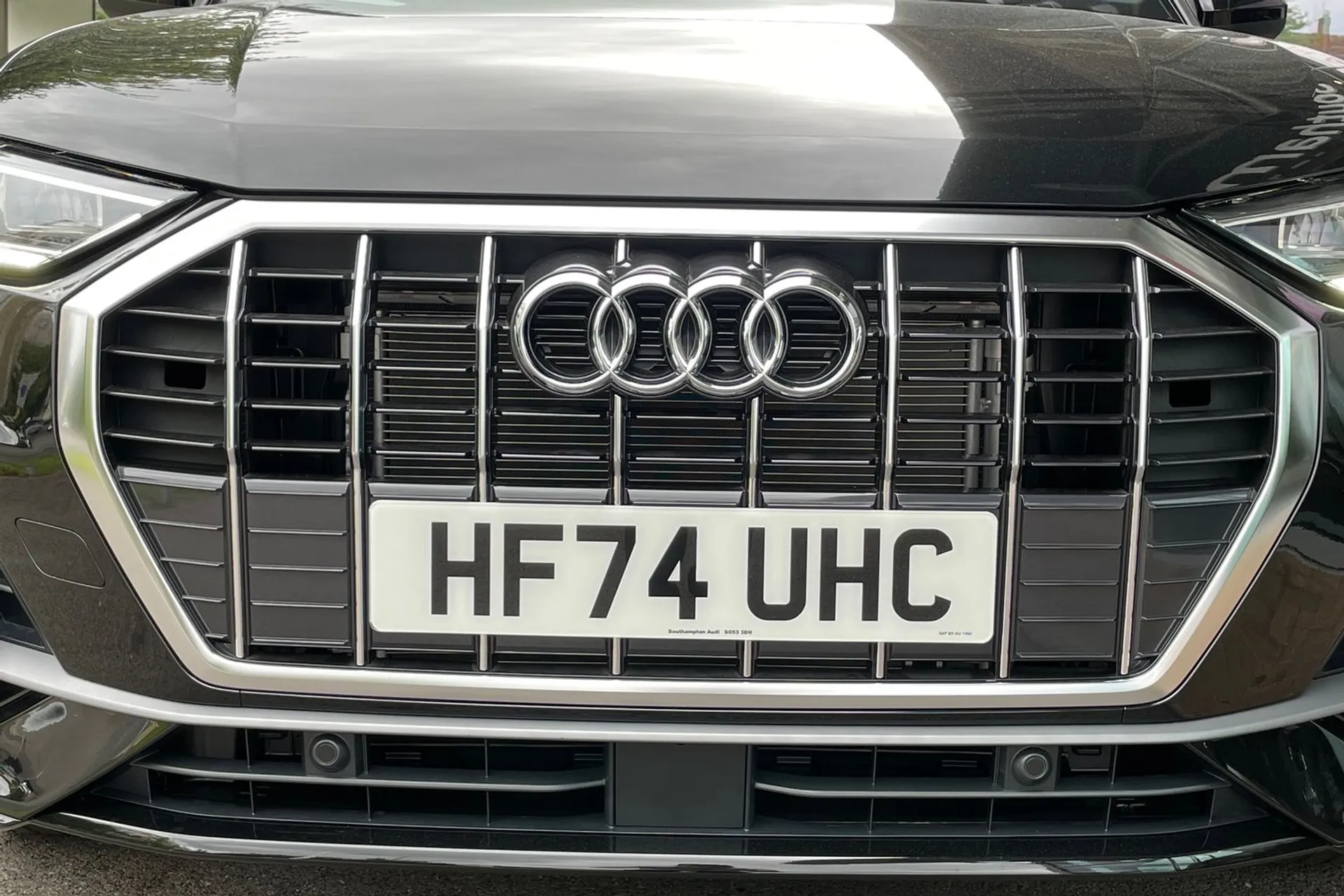 Audi Q3 thumbnail image number 55