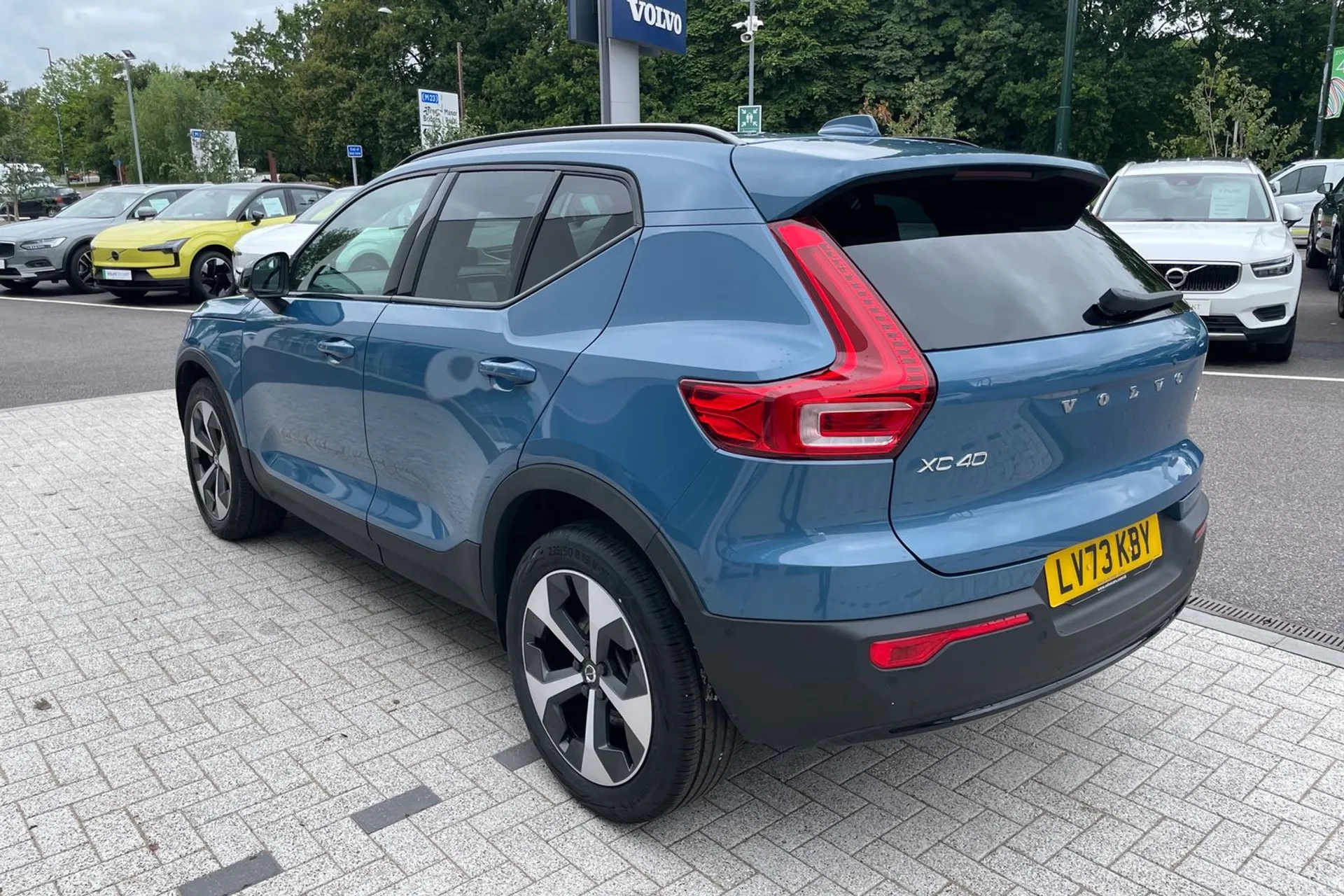 Volvo XC40 thumbnail image number 8