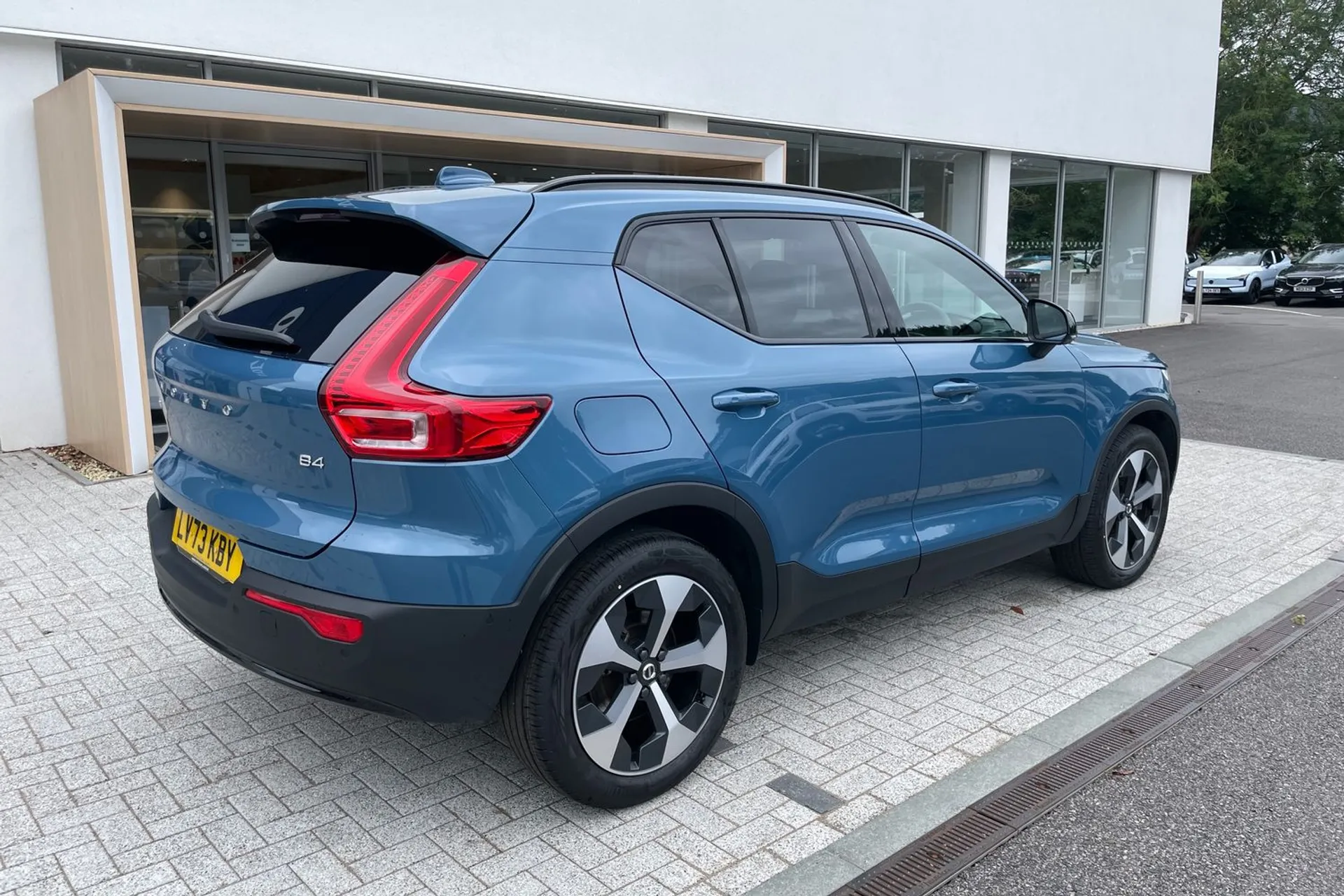 Volvo XC40 thumbnail image number 6