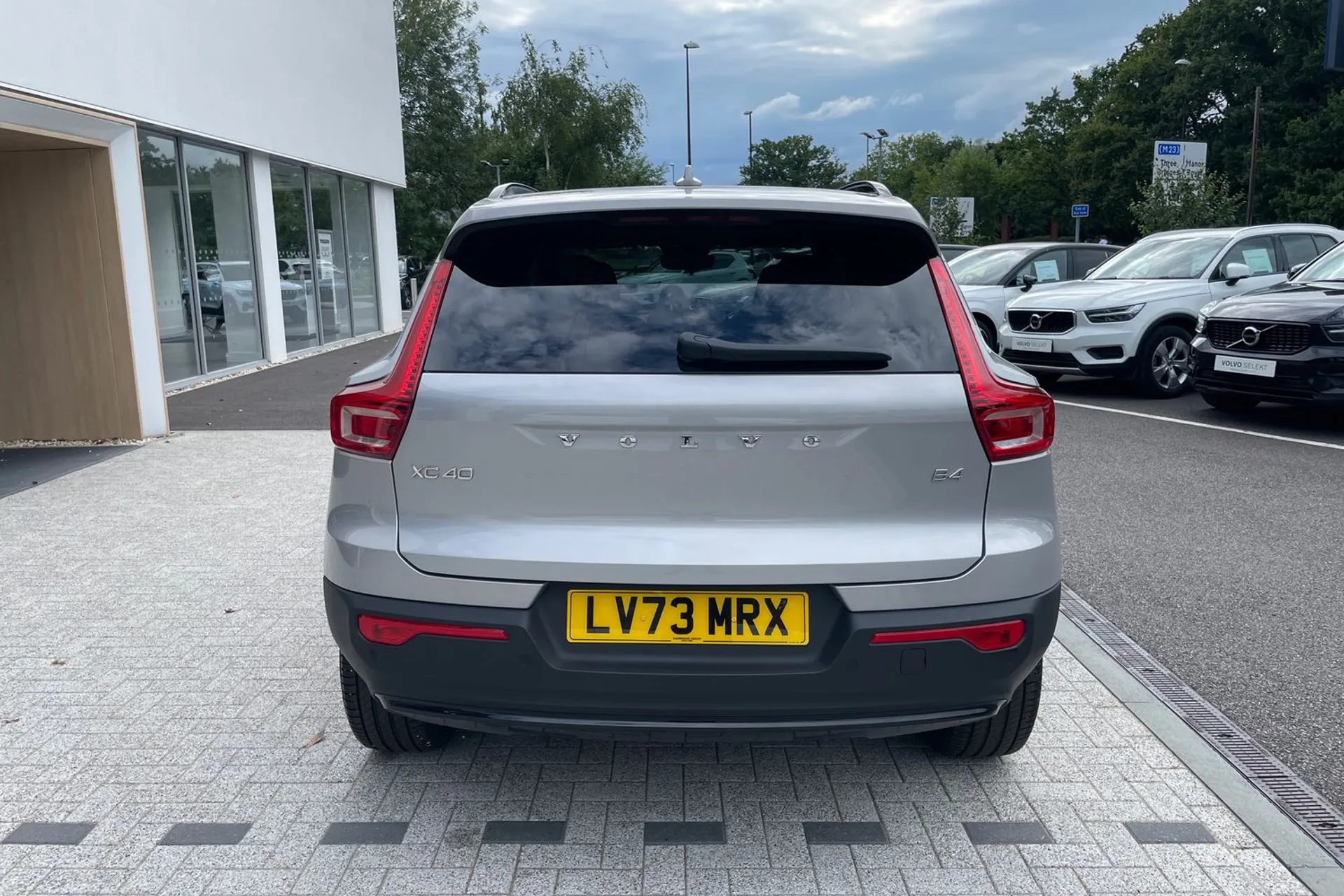 Volvo XC40 thumbnail image number 7