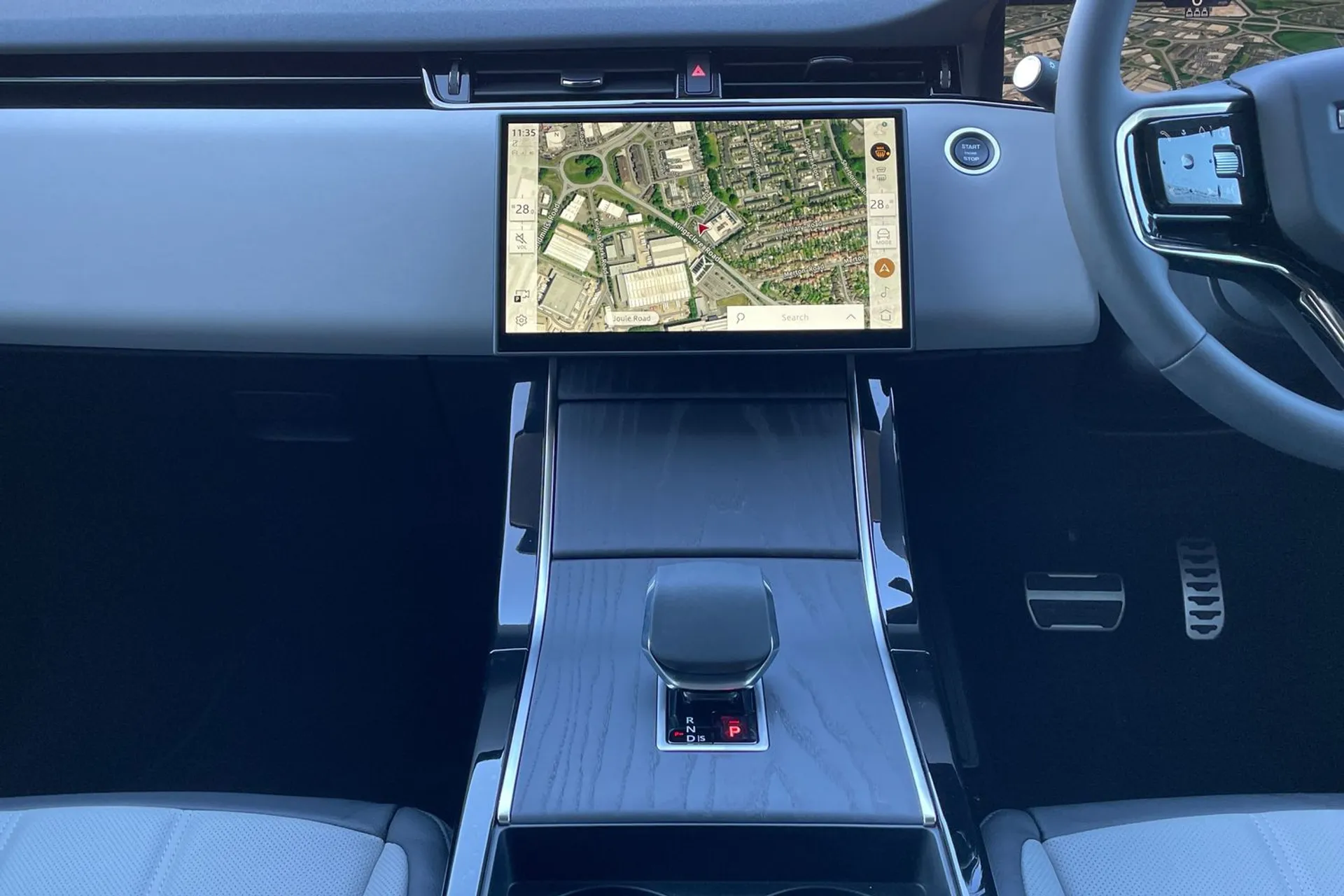 LAND ROVER RANGE ROVER EVOQUE thumbnail image number 15