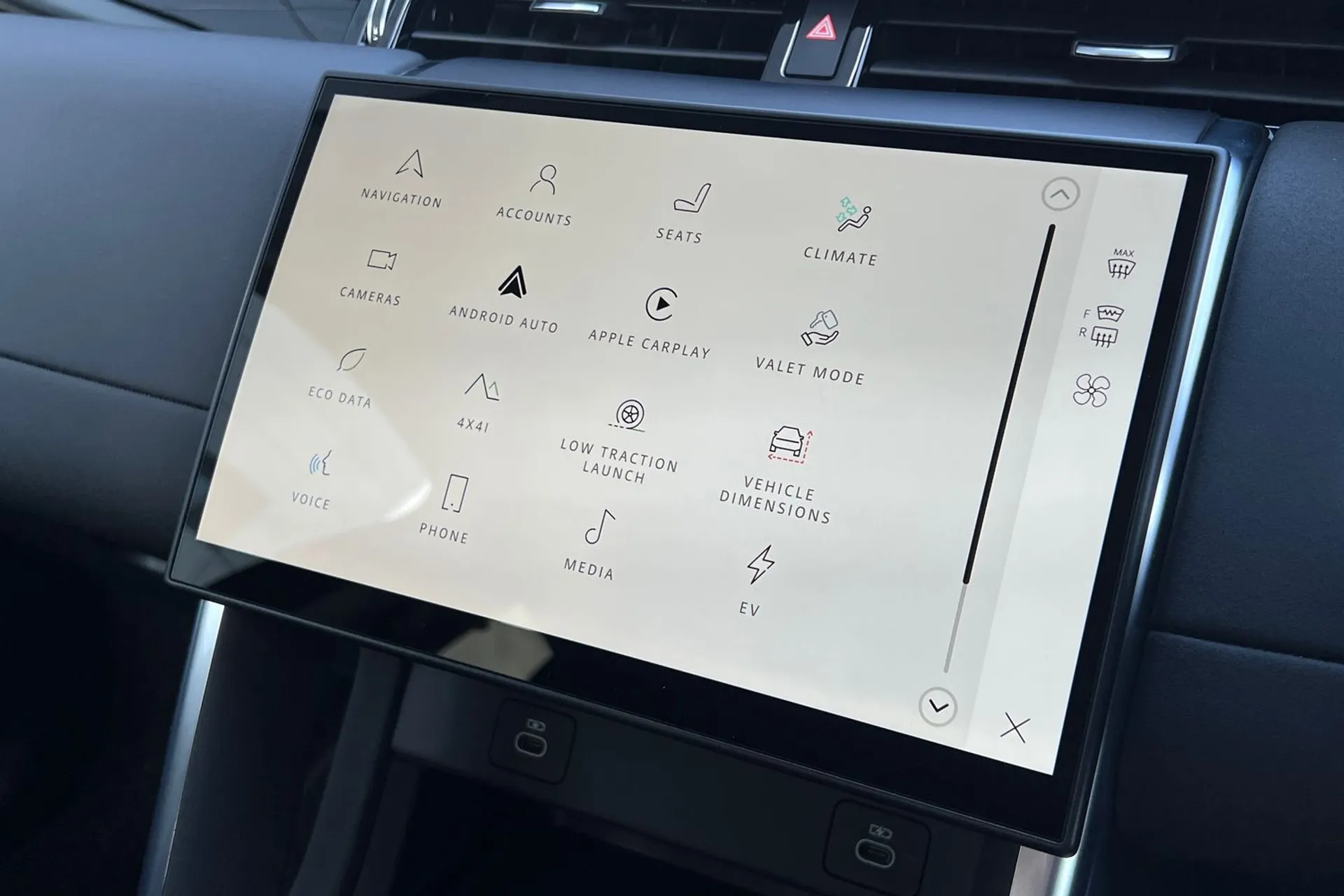 LAND ROVER DISCOVERY SPORT thumbnail image number 60