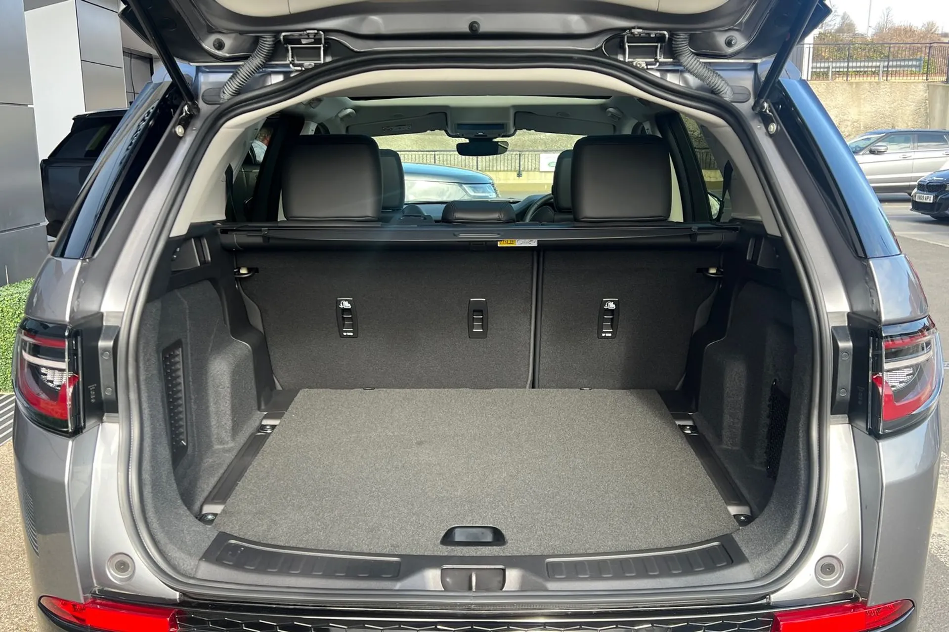 LAND ROVER DISCOVERY SPORT thumbnail image number 40