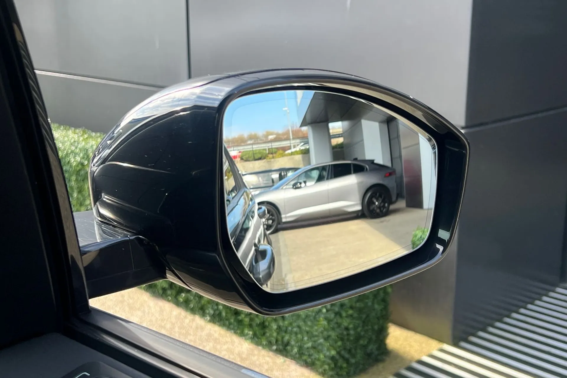 LAND ROVER DISCOVERY SPORT thumbnail image number 59
