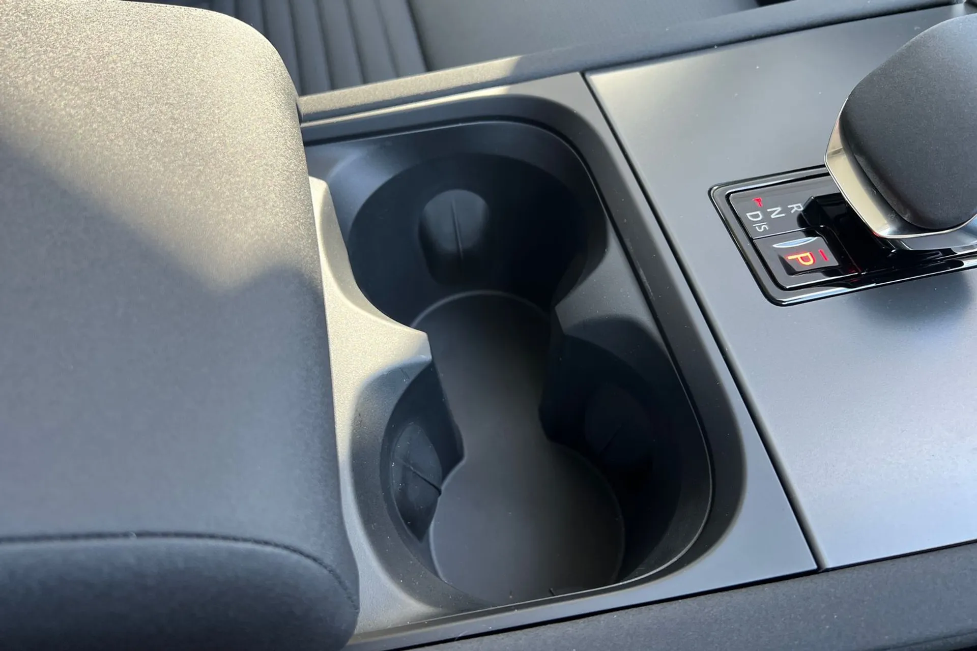 LAND ROVER DISCOVERY SPORT thumbnail image number 56