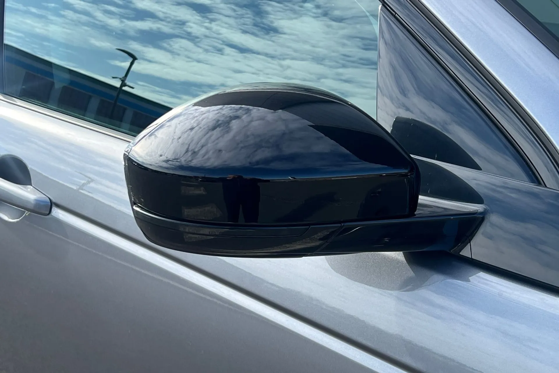 LAND ROVER DISCOVERY SPORT thumbnail image number 28