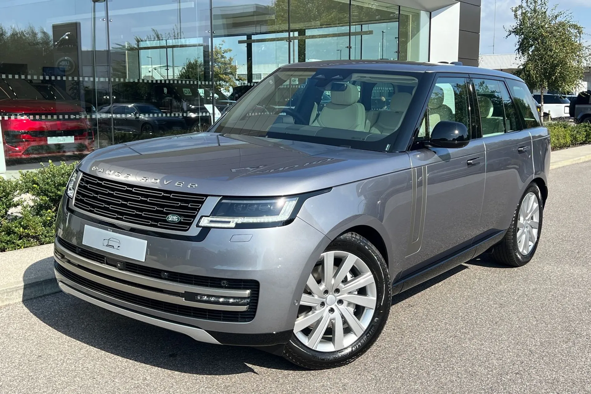 LAND ROVER RANGE ROVER thumbnail image number 12