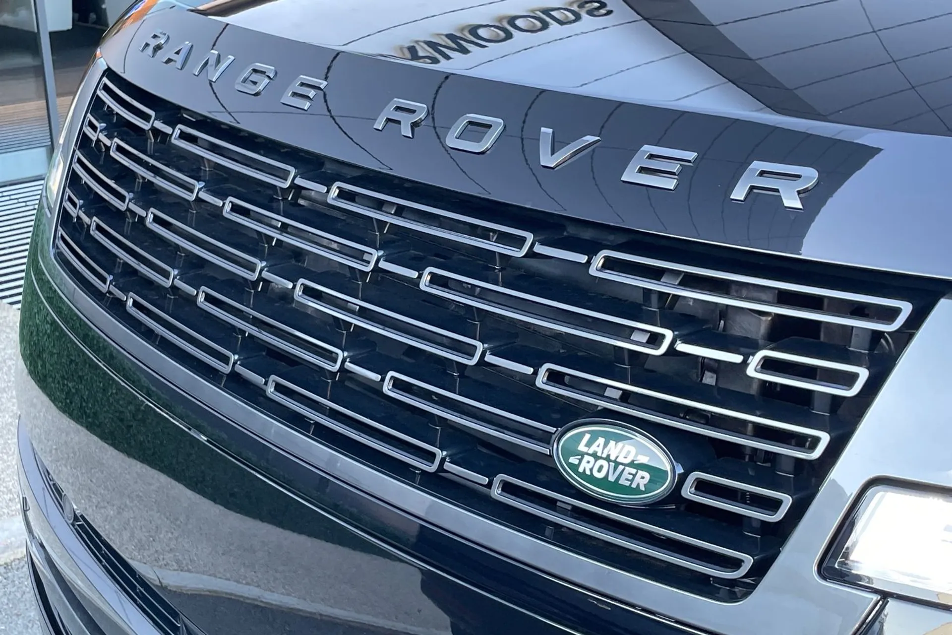 LAND ROVER RANGE ROVER thumbnail image number 64