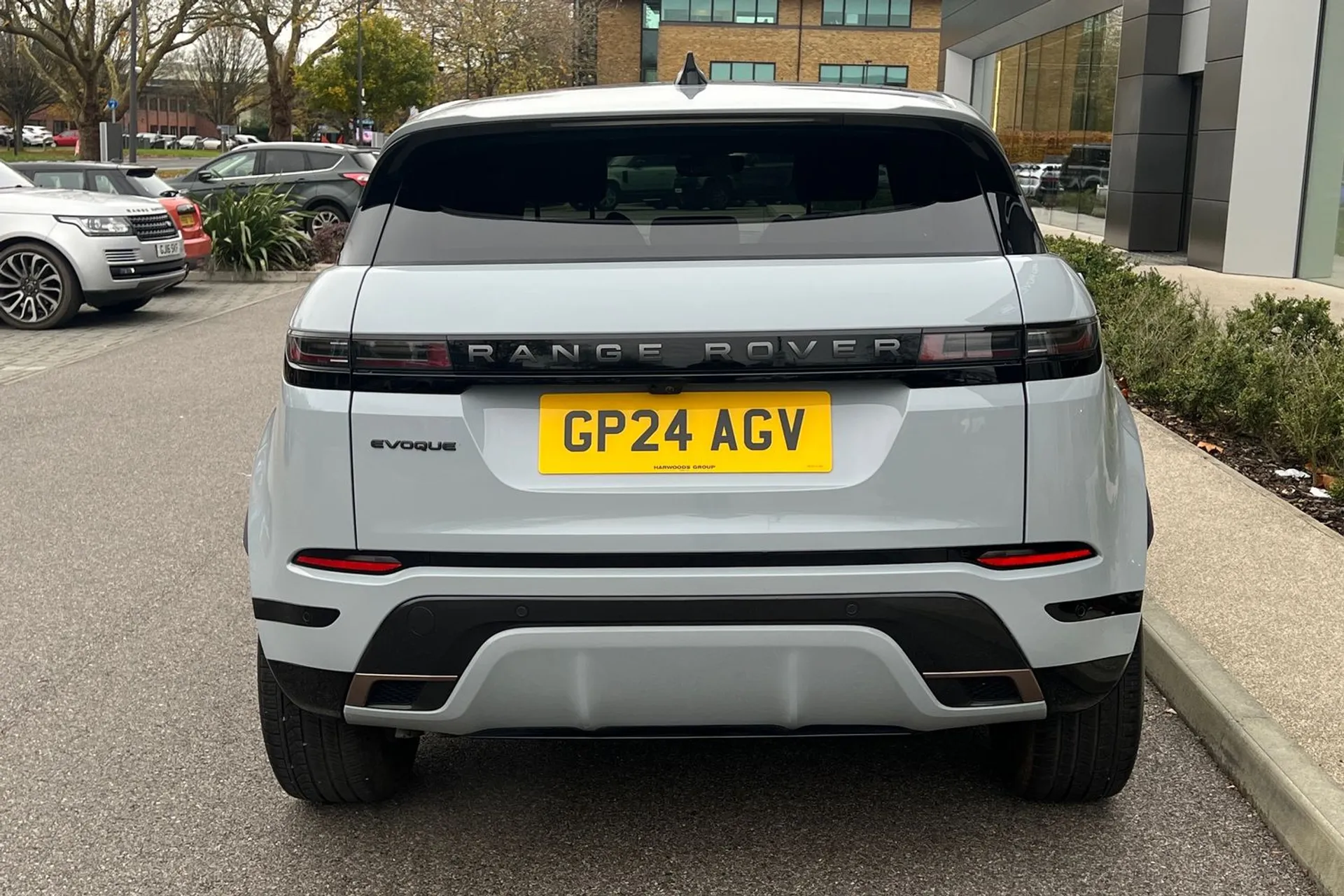 LAND ROVER RANGE ROVER EVOQUE thumbnail image number 11