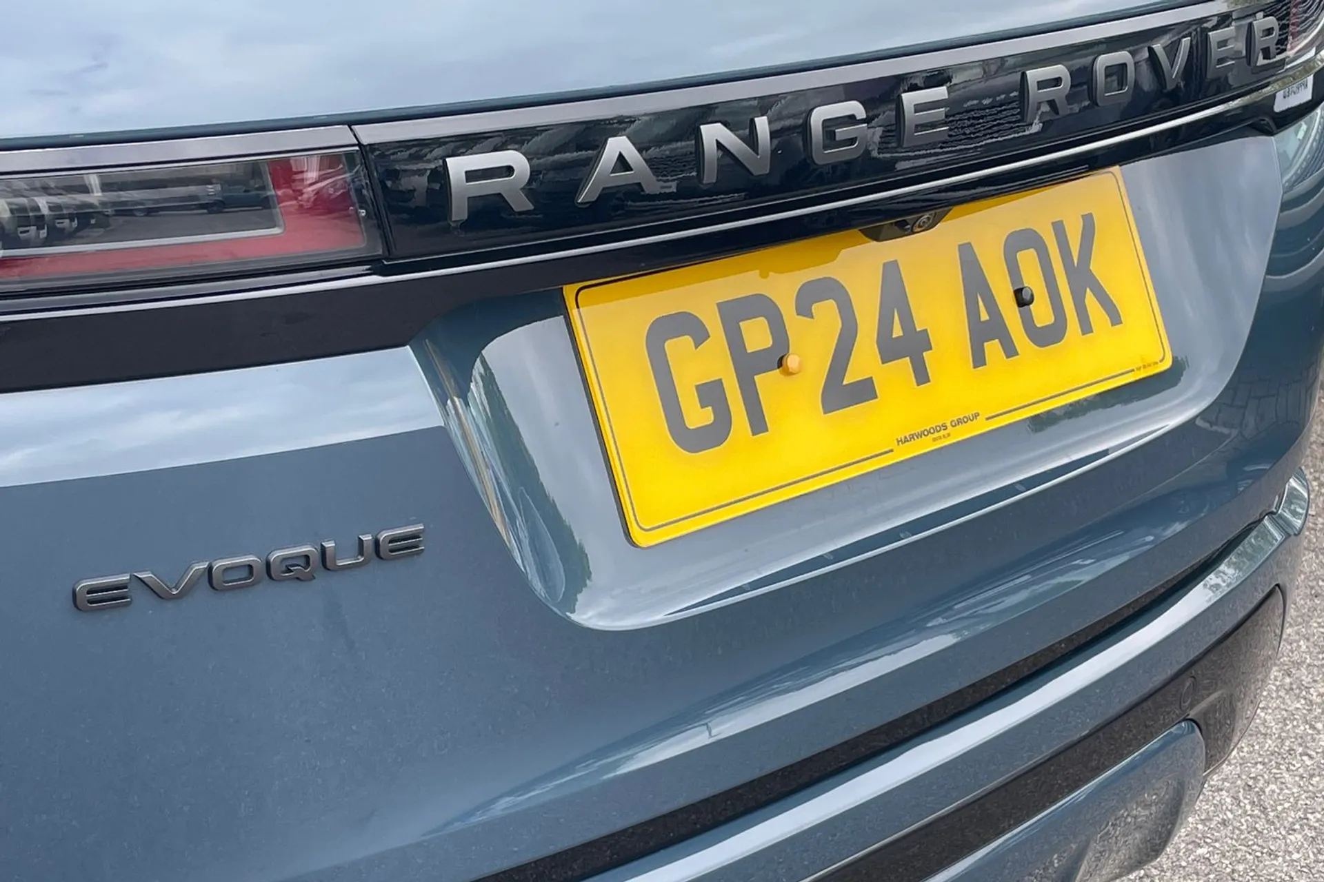 LAND ROVER RANGE ROVER EVOQUE thumbnail image number 12