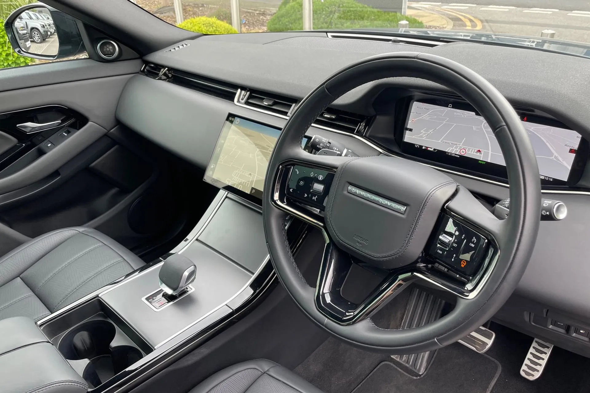 LAND ROVER RANGE ROVER EVOQUE thumbnail image number 43