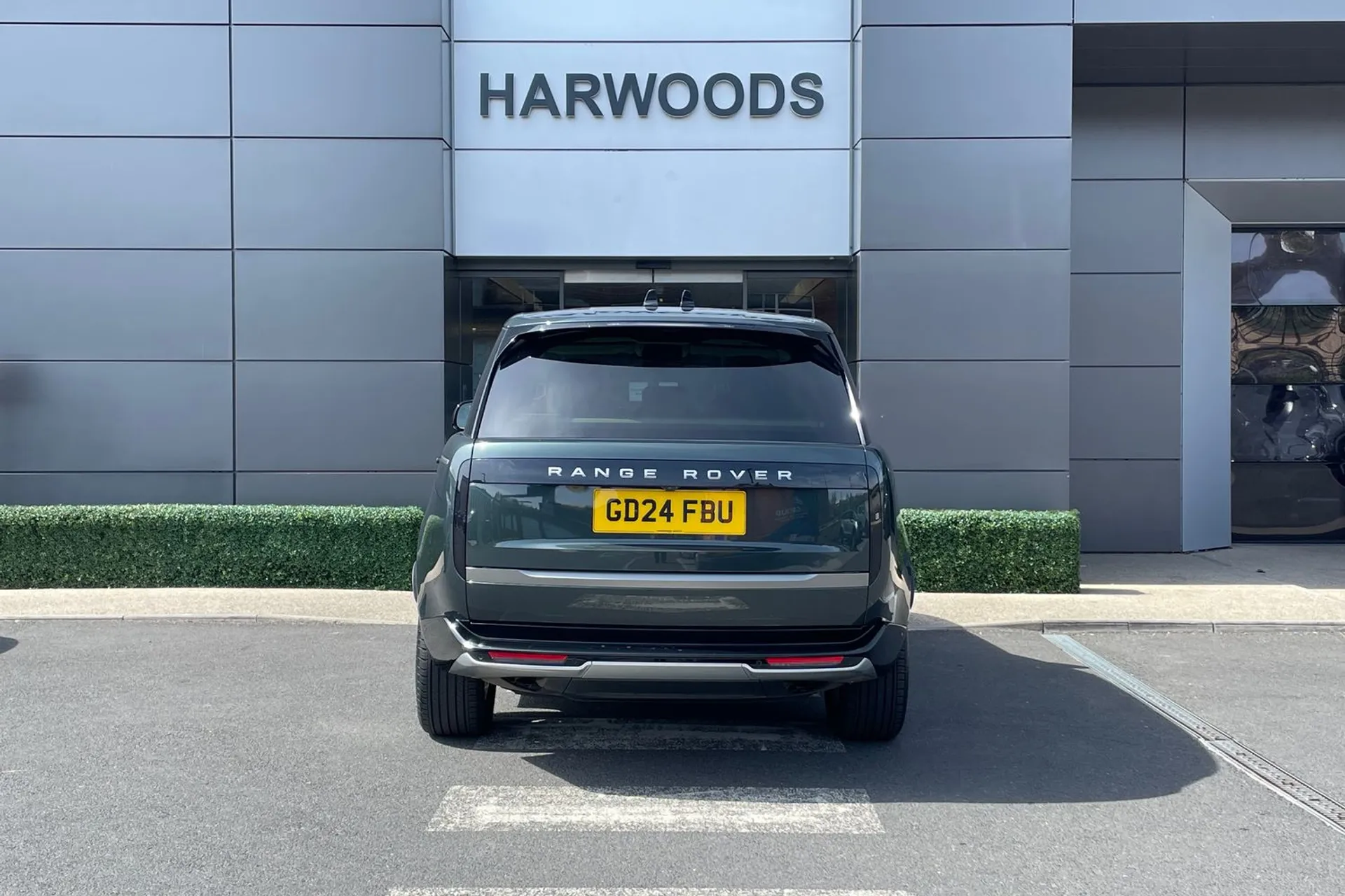 LAND ROVER RANGE ROVER thumbnail image number 9