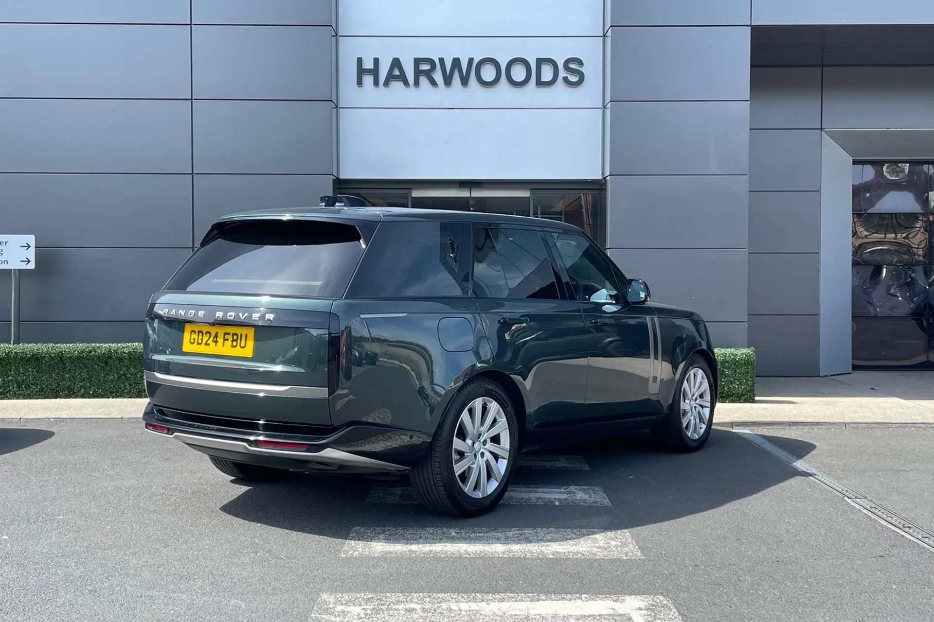 LAND ROVER RANGE ROVER thumbnail image number 6