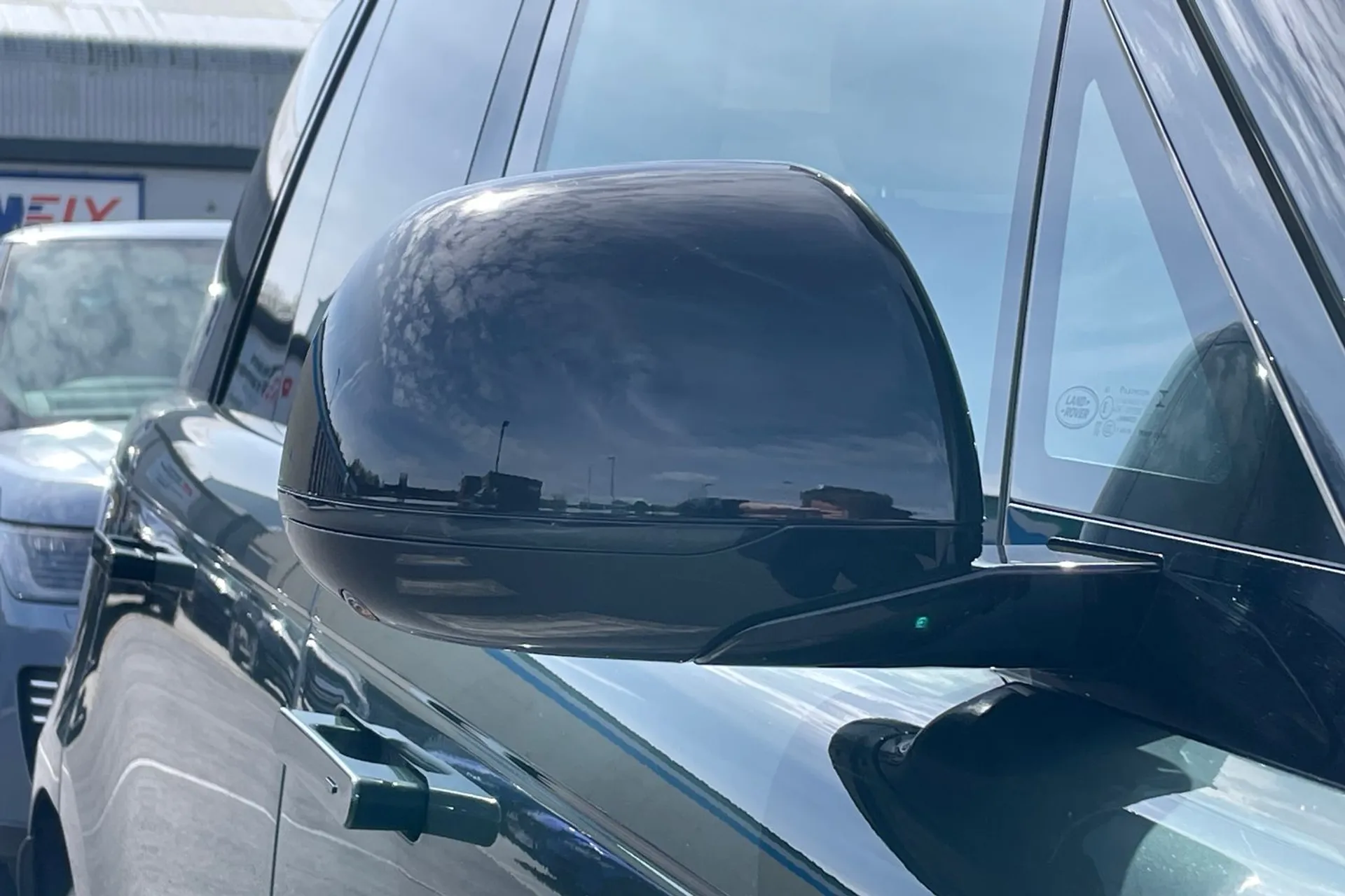 LAND ROVER RANGE ROVER thumbnail image number 29