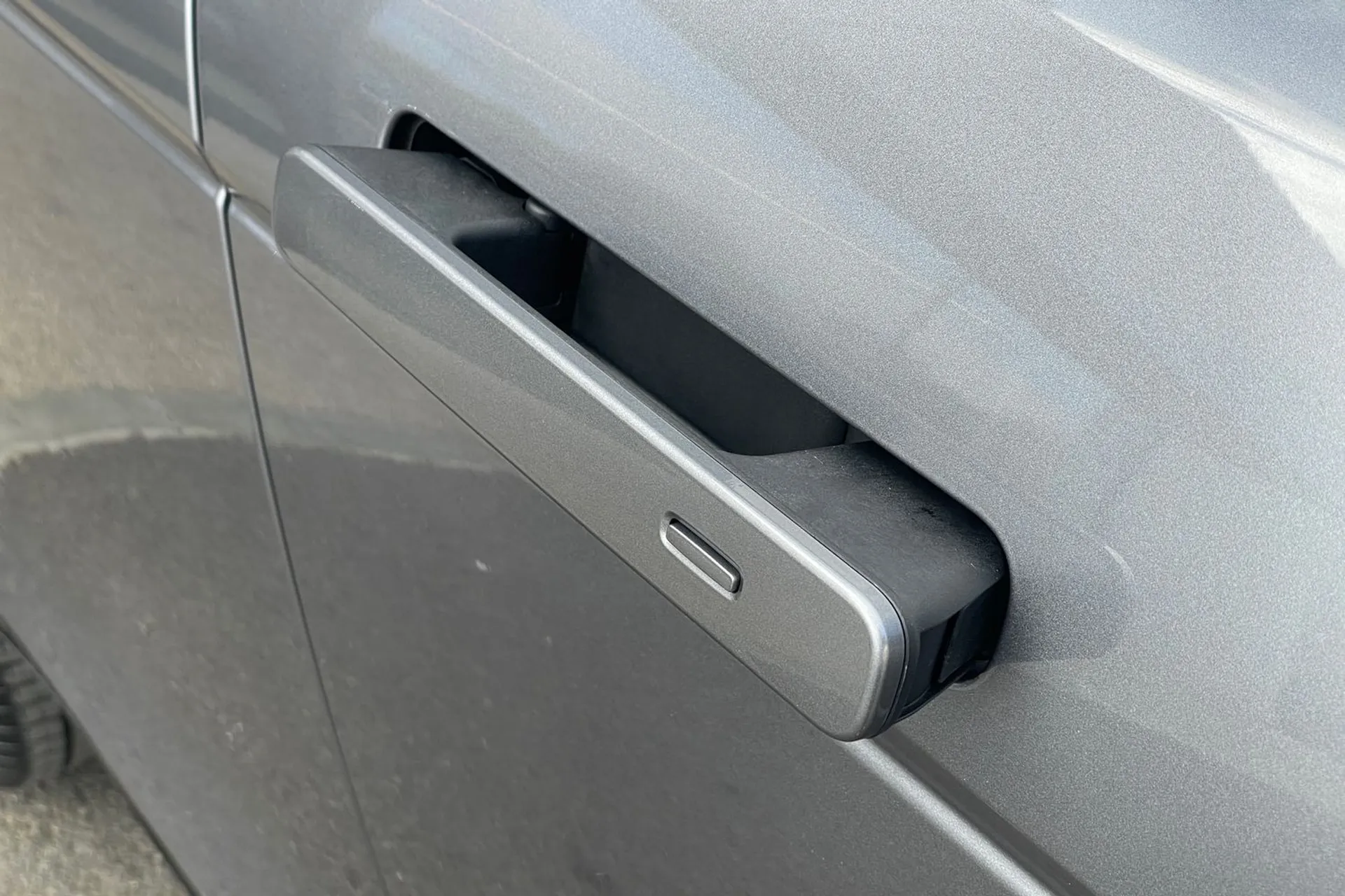 LAND ROVER RANGE ROVER EVOQUE thumbnail image number 35