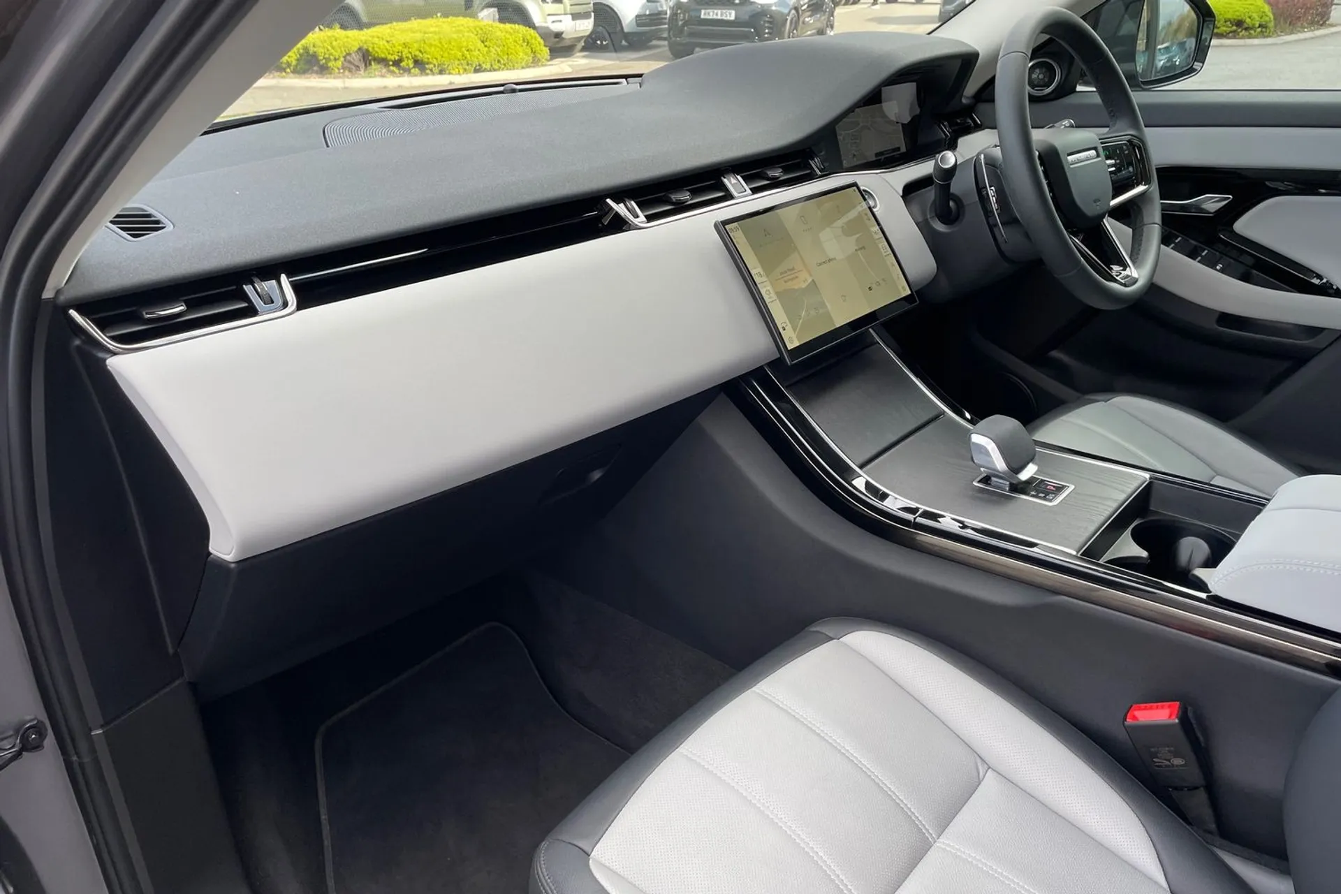 LAND ROVER RANGE ROVER EVOQUE thumbnail image number 49