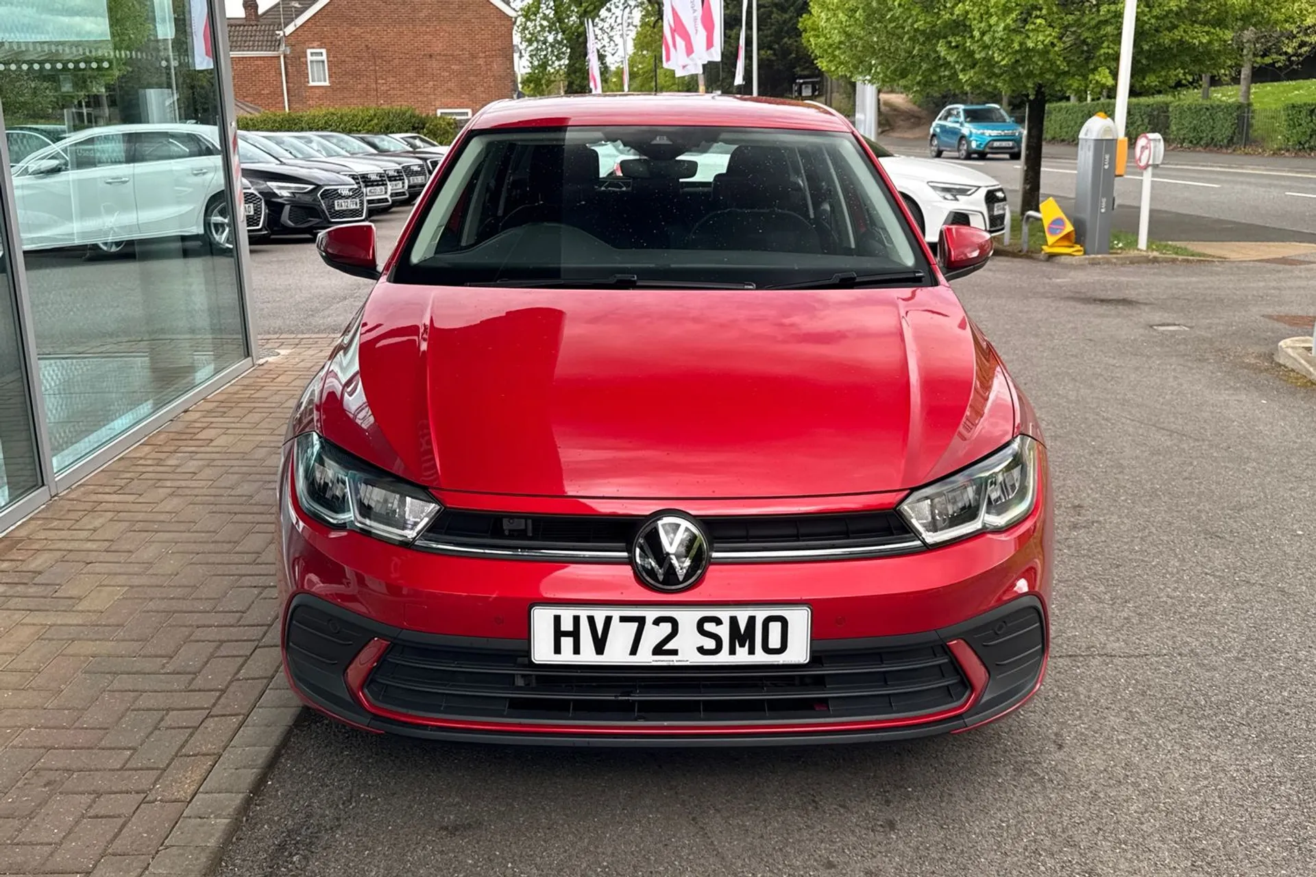 VOLKSWAGEN POLO thumbnail image number 10