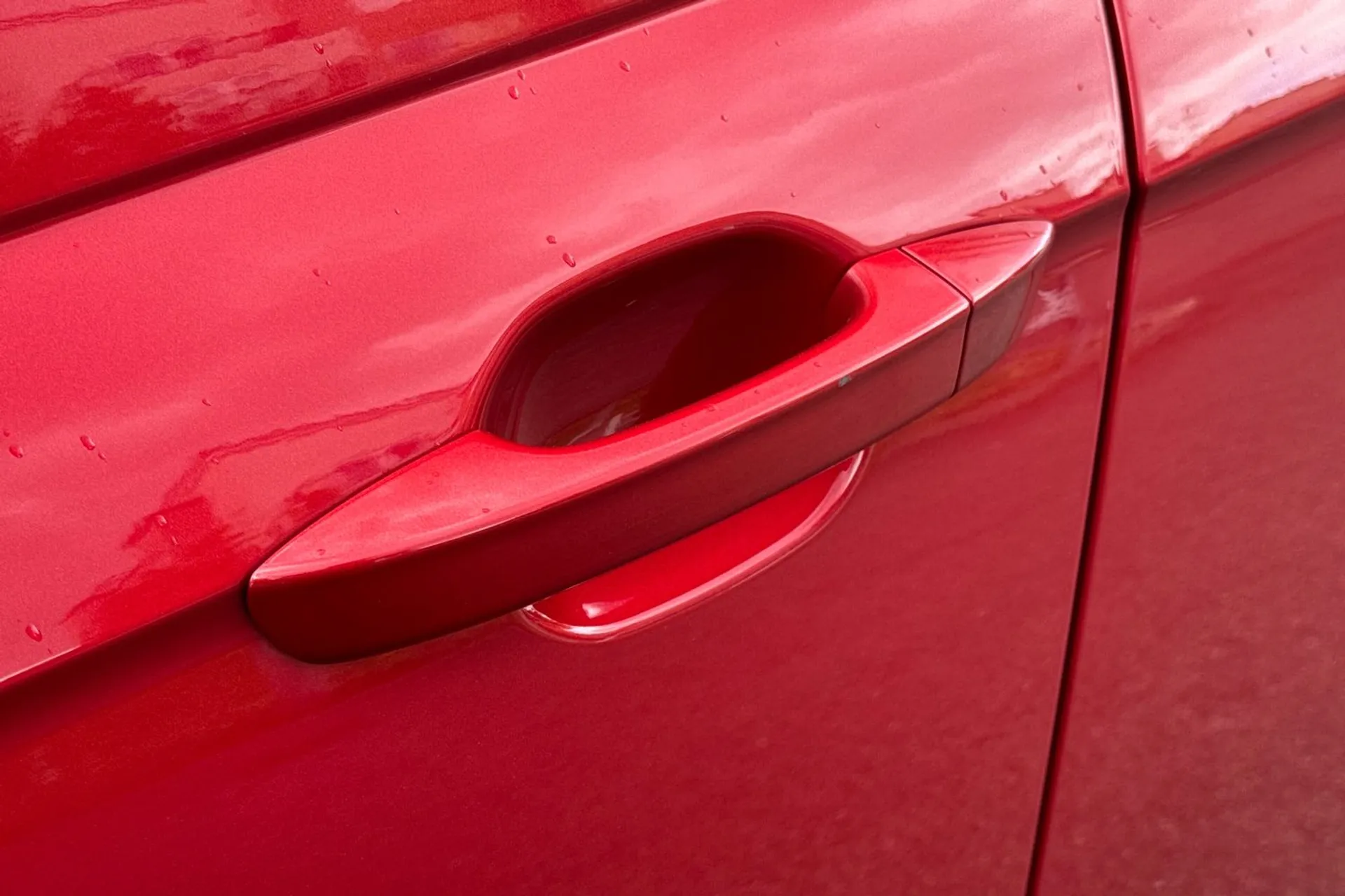 VOLKSWAGEN POLO thumbnail image number 14