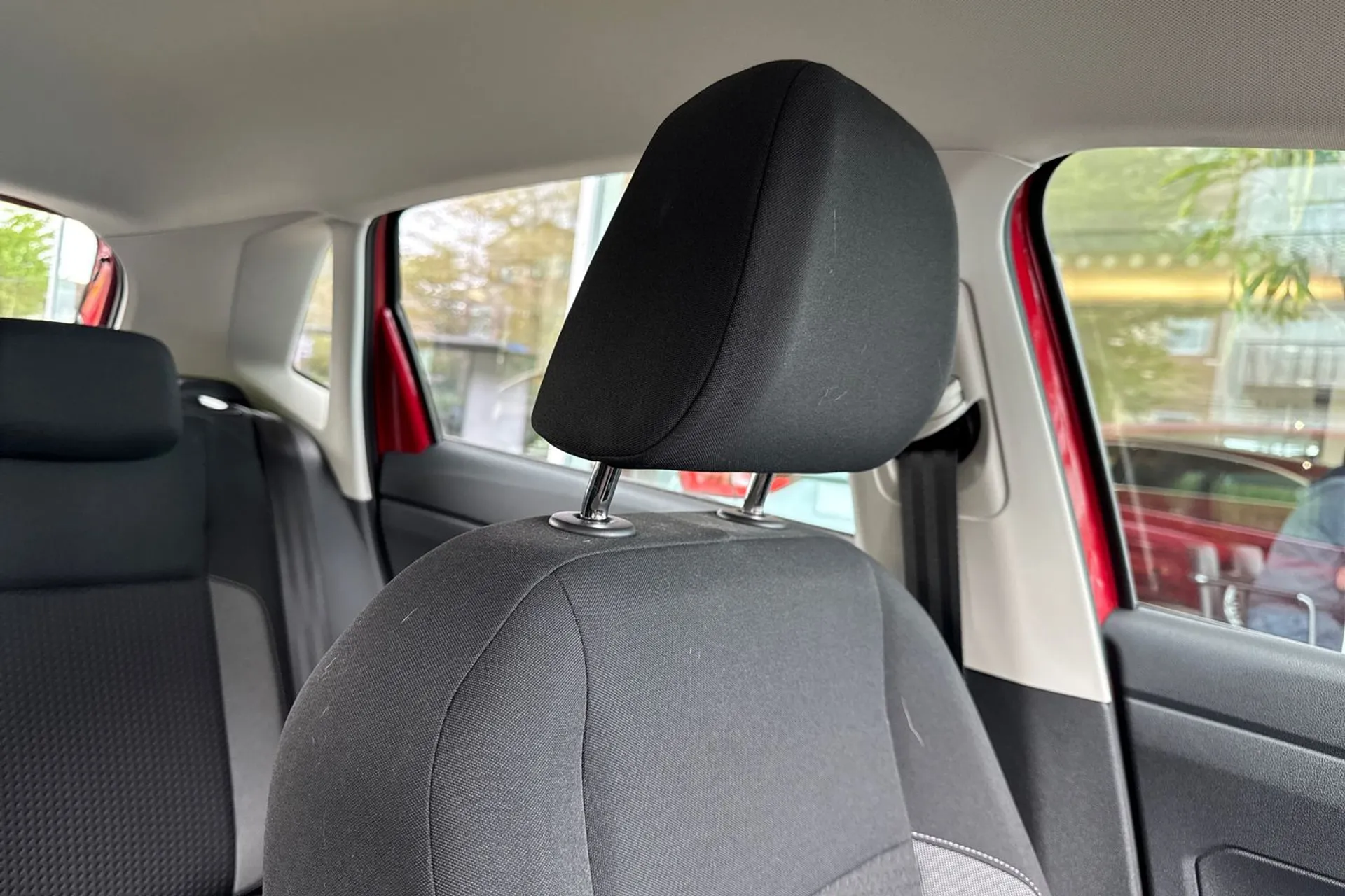 VOLKSWAGEN POLO thumbnail image number 47