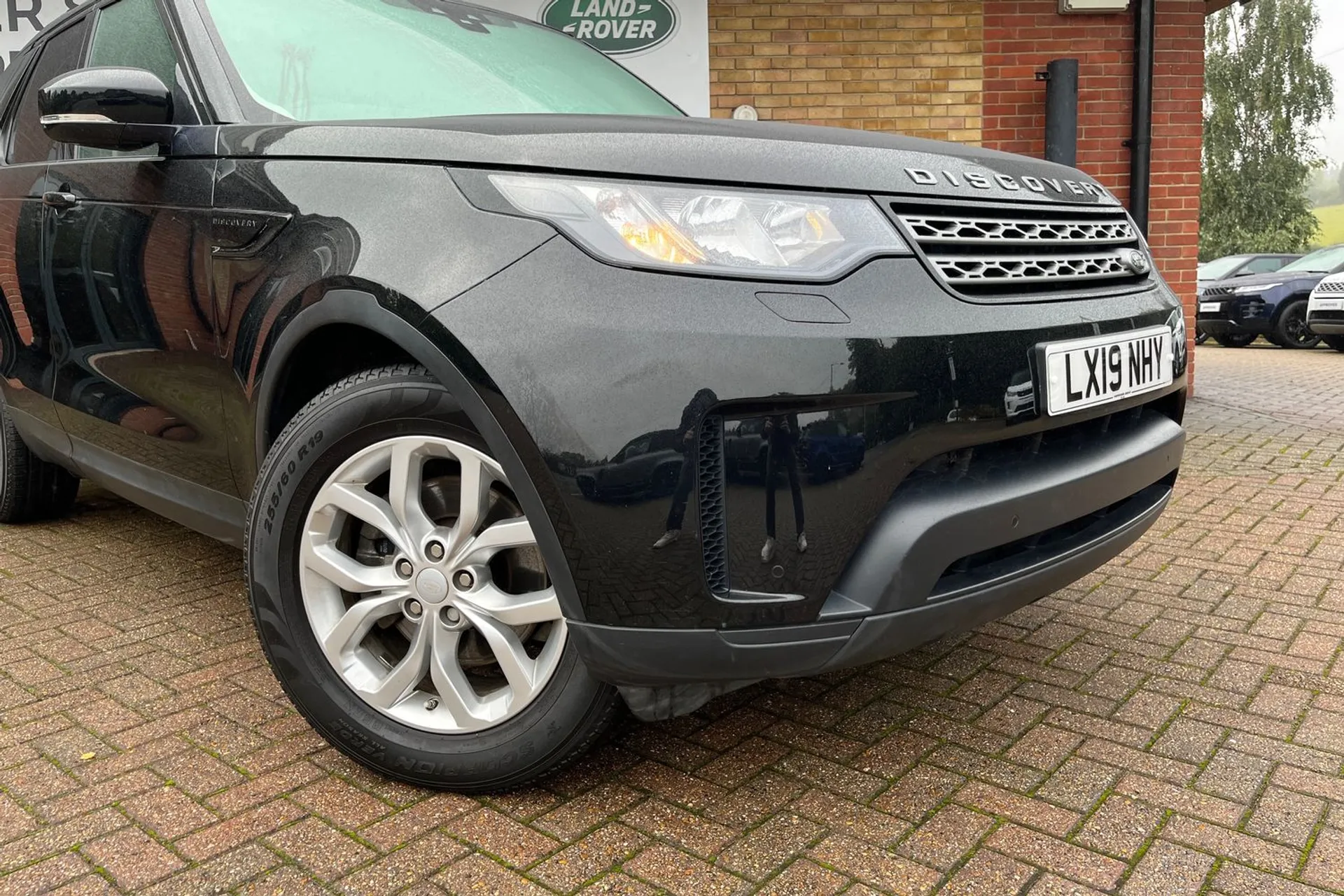 LAND ROVER DISCOVERY thumbnail image number 8