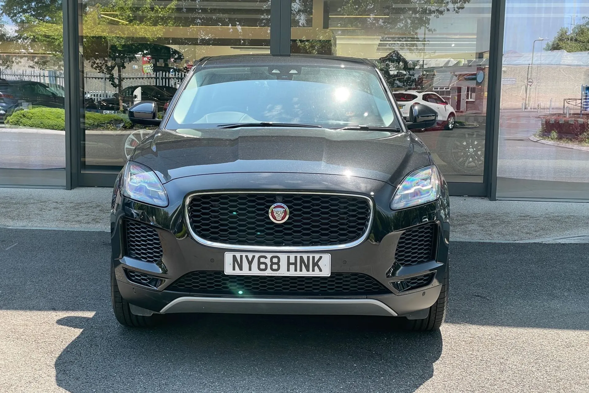 Jaguar E-PACE thumbnail image number 6