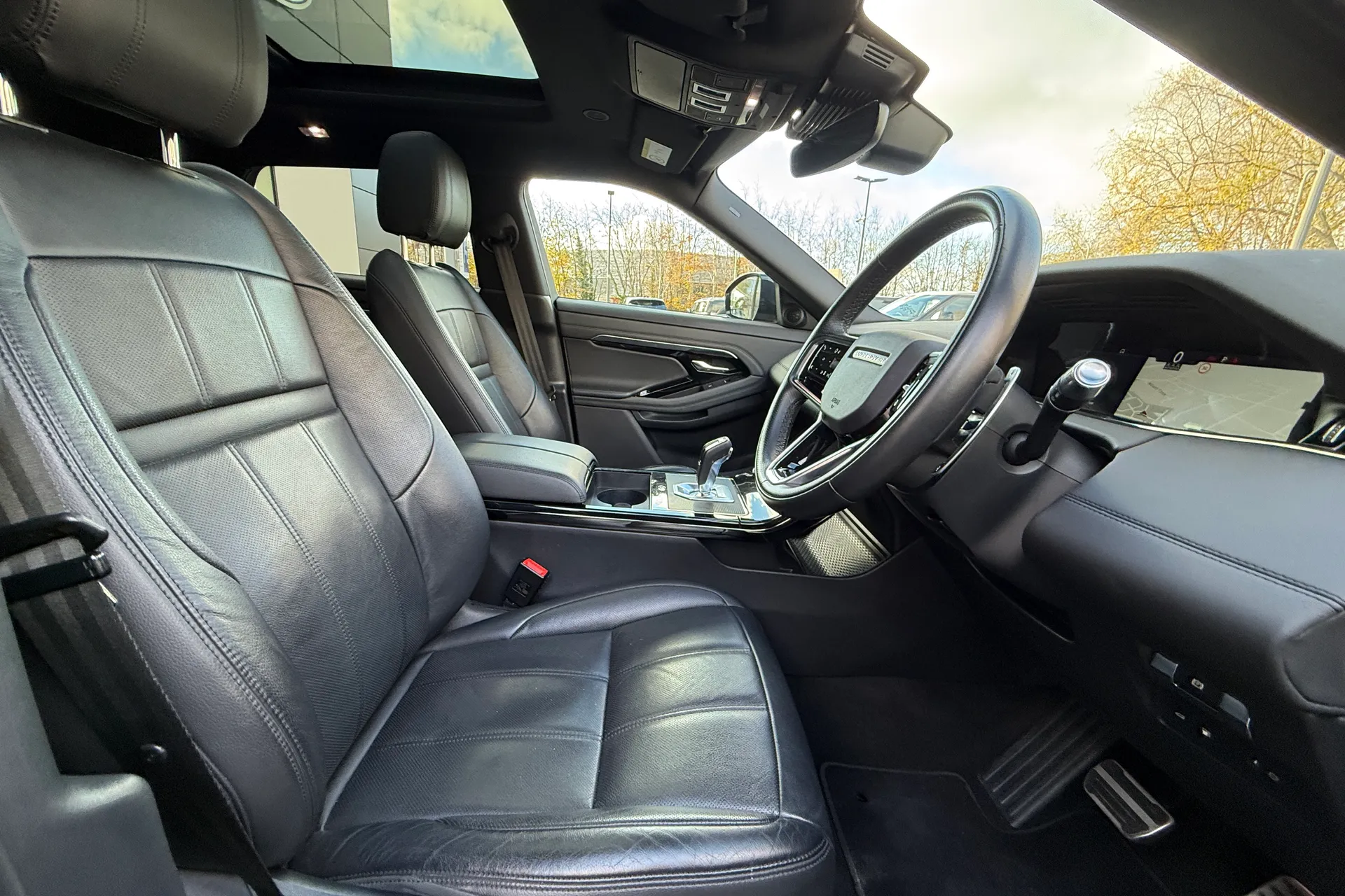 LAND ROVER RANGE ROVER EVOQUE thumbnail image number 9