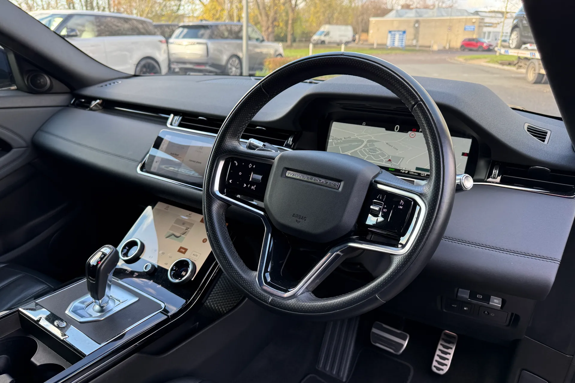 LAND ROVER RANGE ROVER EVOQUE thumbnail image number 28