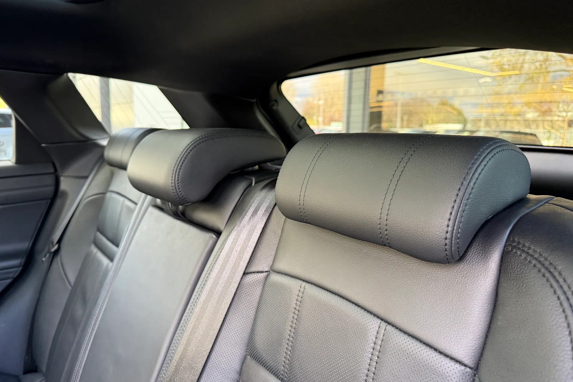 LAND ROVER RANGE ROVER EVOQUE thumbnail image number 46