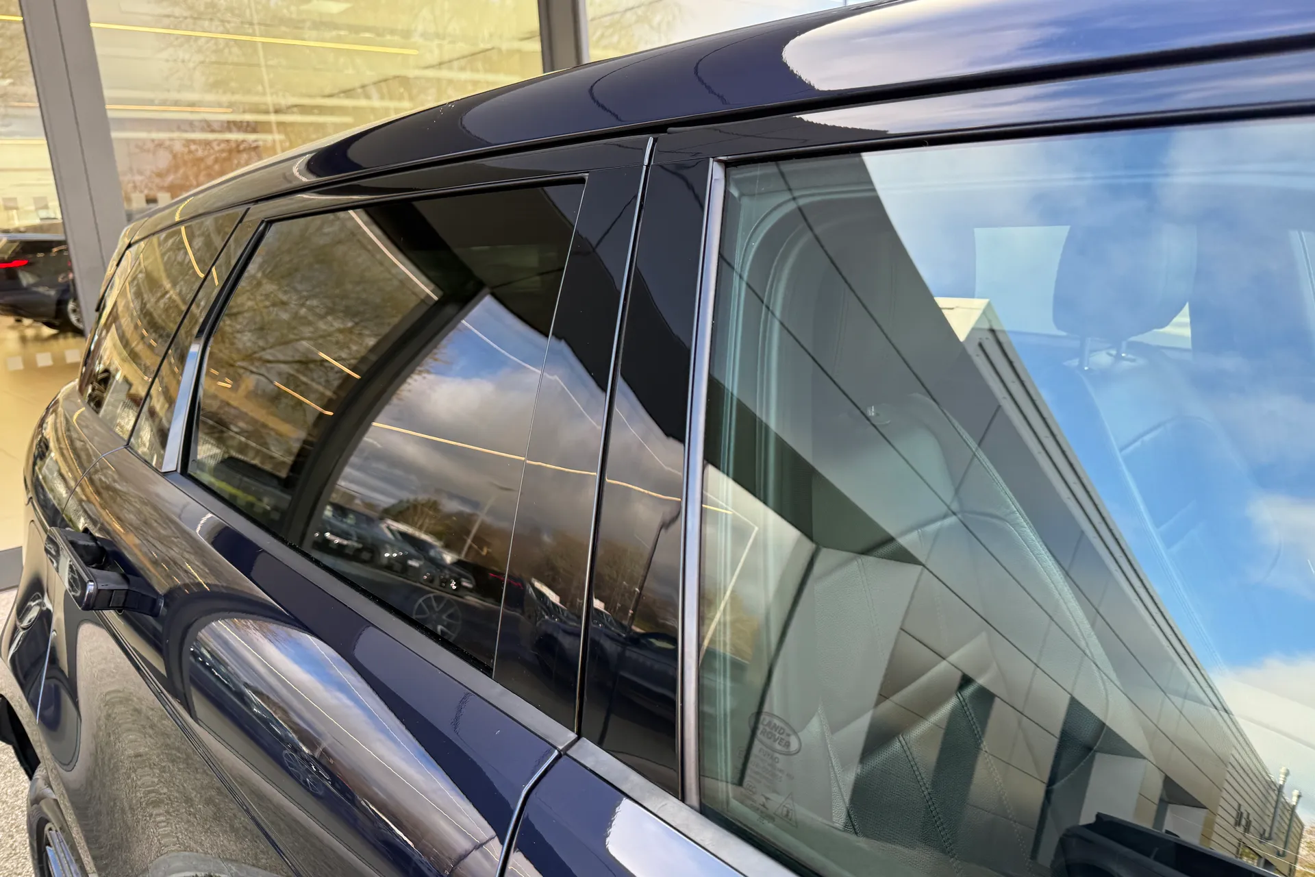 LAND ROVER RANGE ROVER EVOQUE thumbnail image number 21