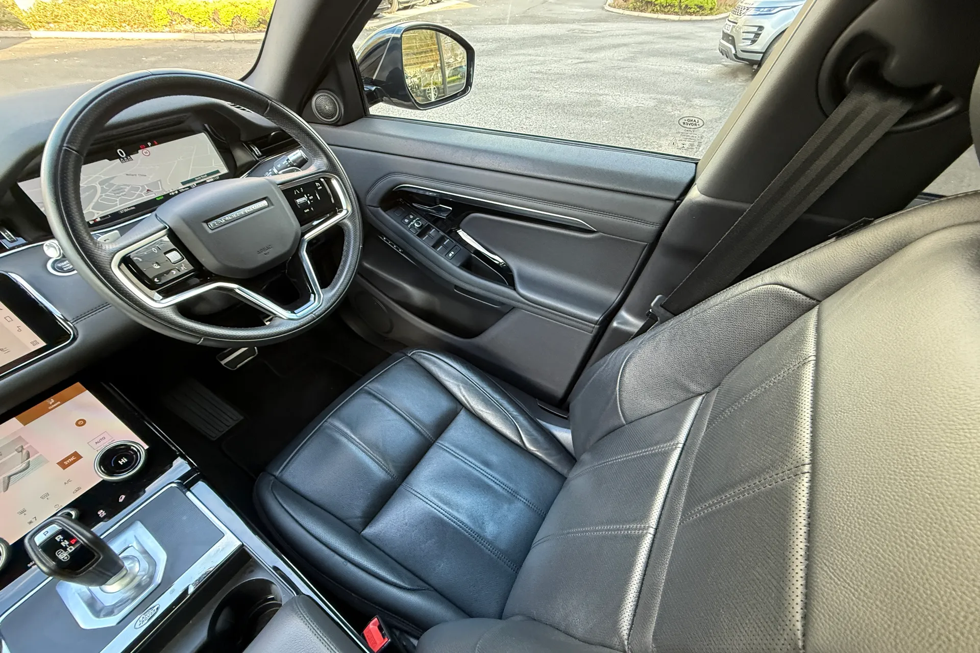 LAND ROVER RANGE ROVER EVOQUE thumbnail image number 13