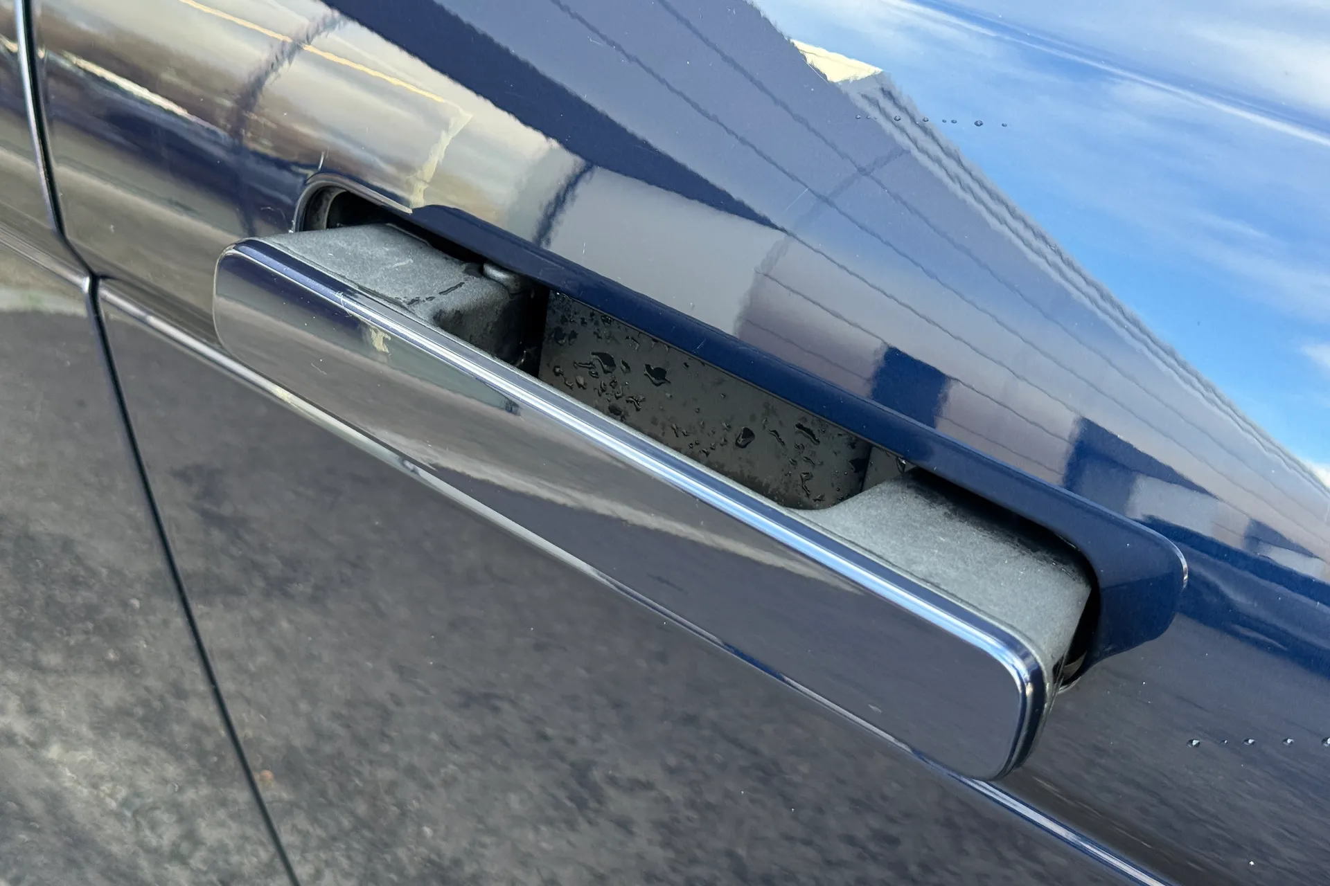 LAND ROVER RANGE ROVER EVOQUE thumbnail image number 34