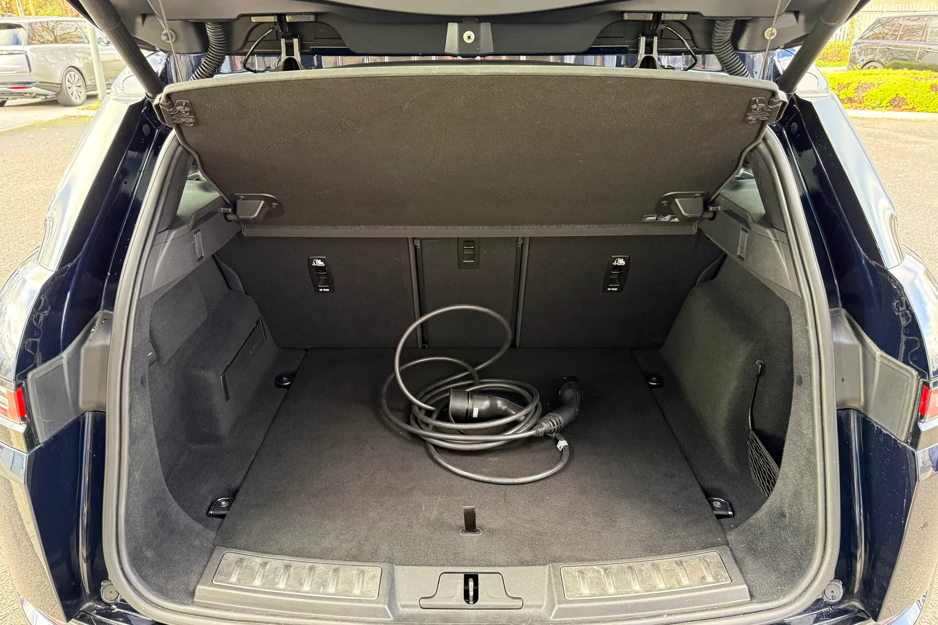 LAND ROVER RANGE ROVER EVOQUE thumbnail image number 40