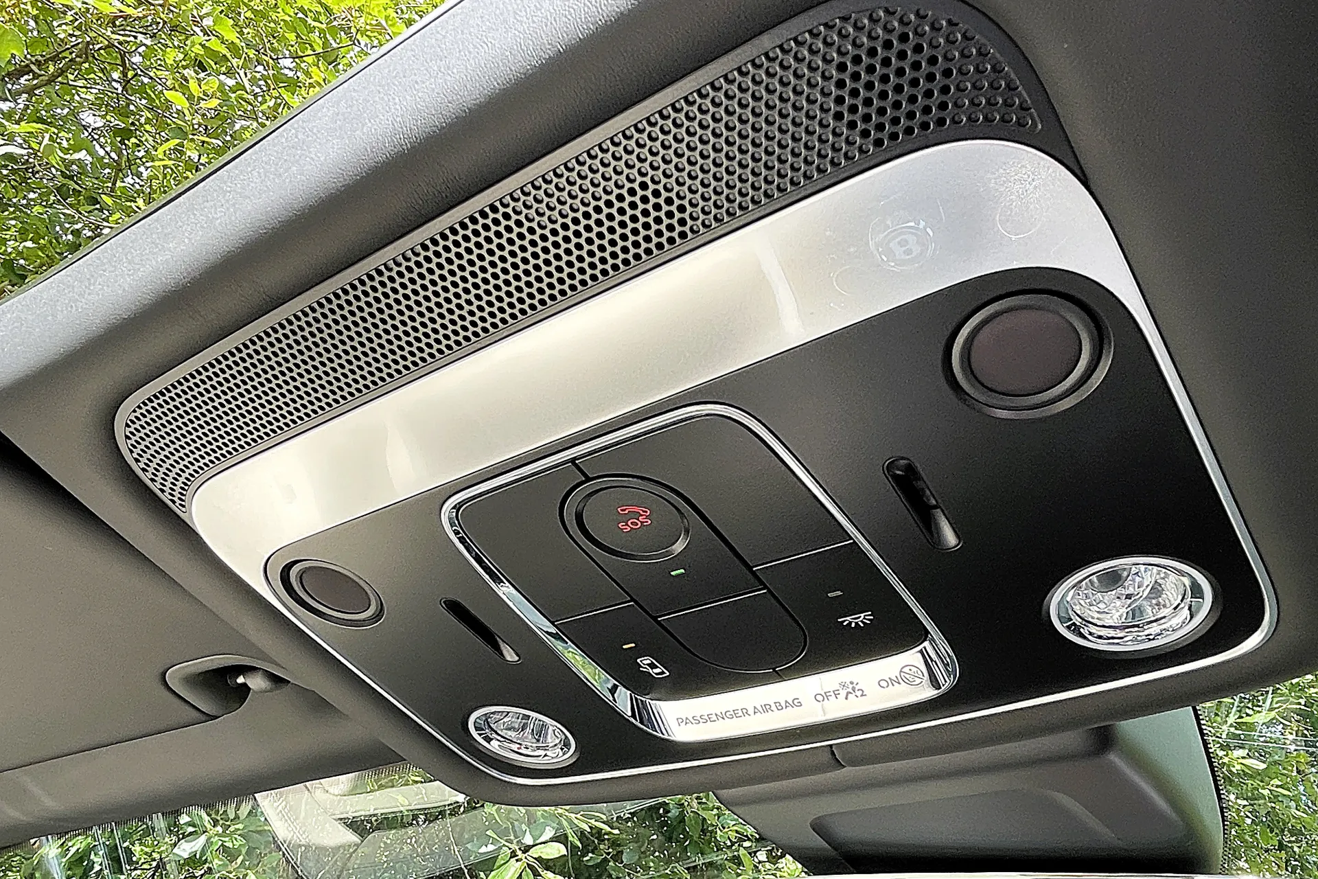 Bentley CONTINENTAL GTC thumbnail image number 51