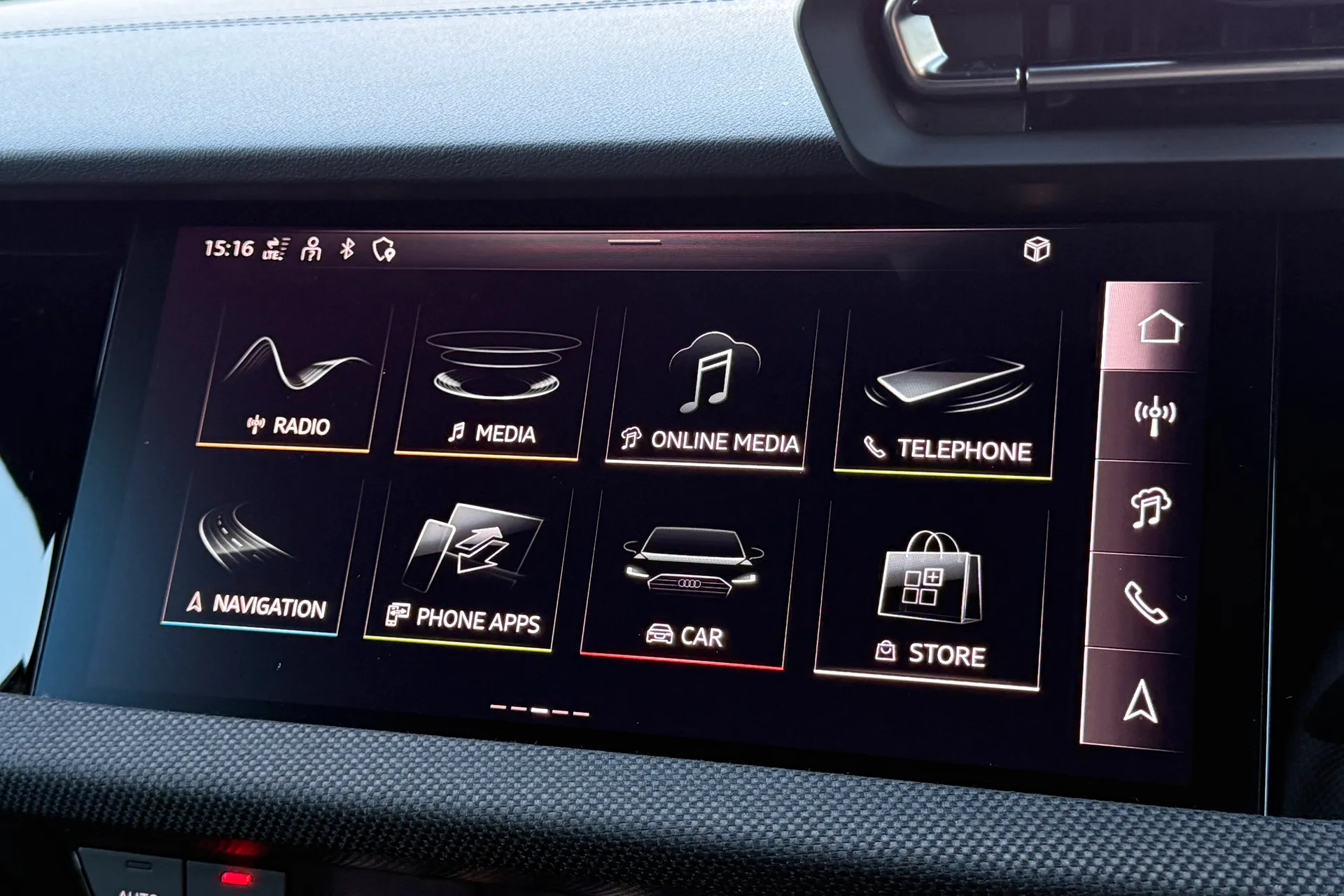 Audi A3 thumbnail image number 12