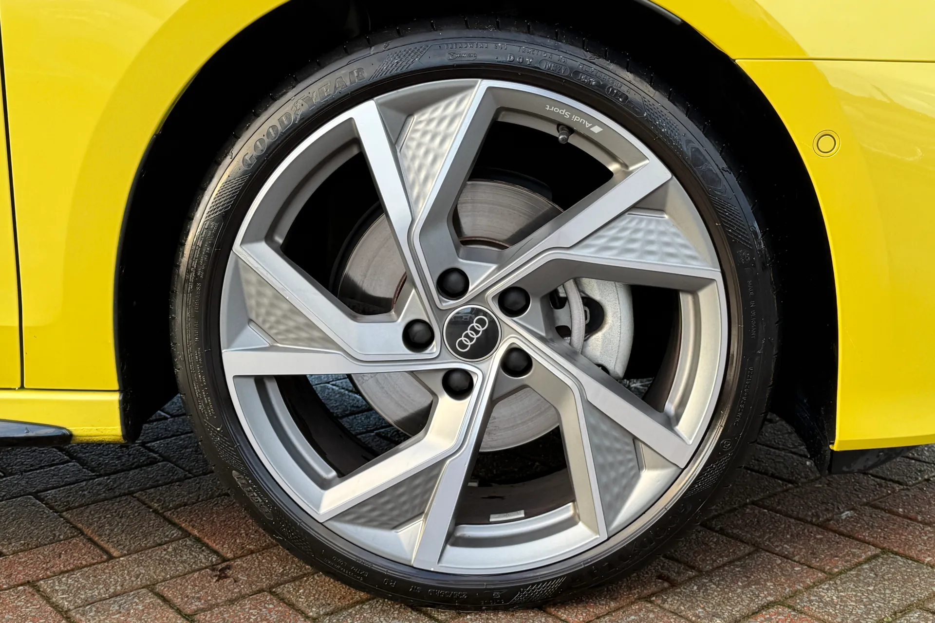 Audi A3 thumbnail image number 47