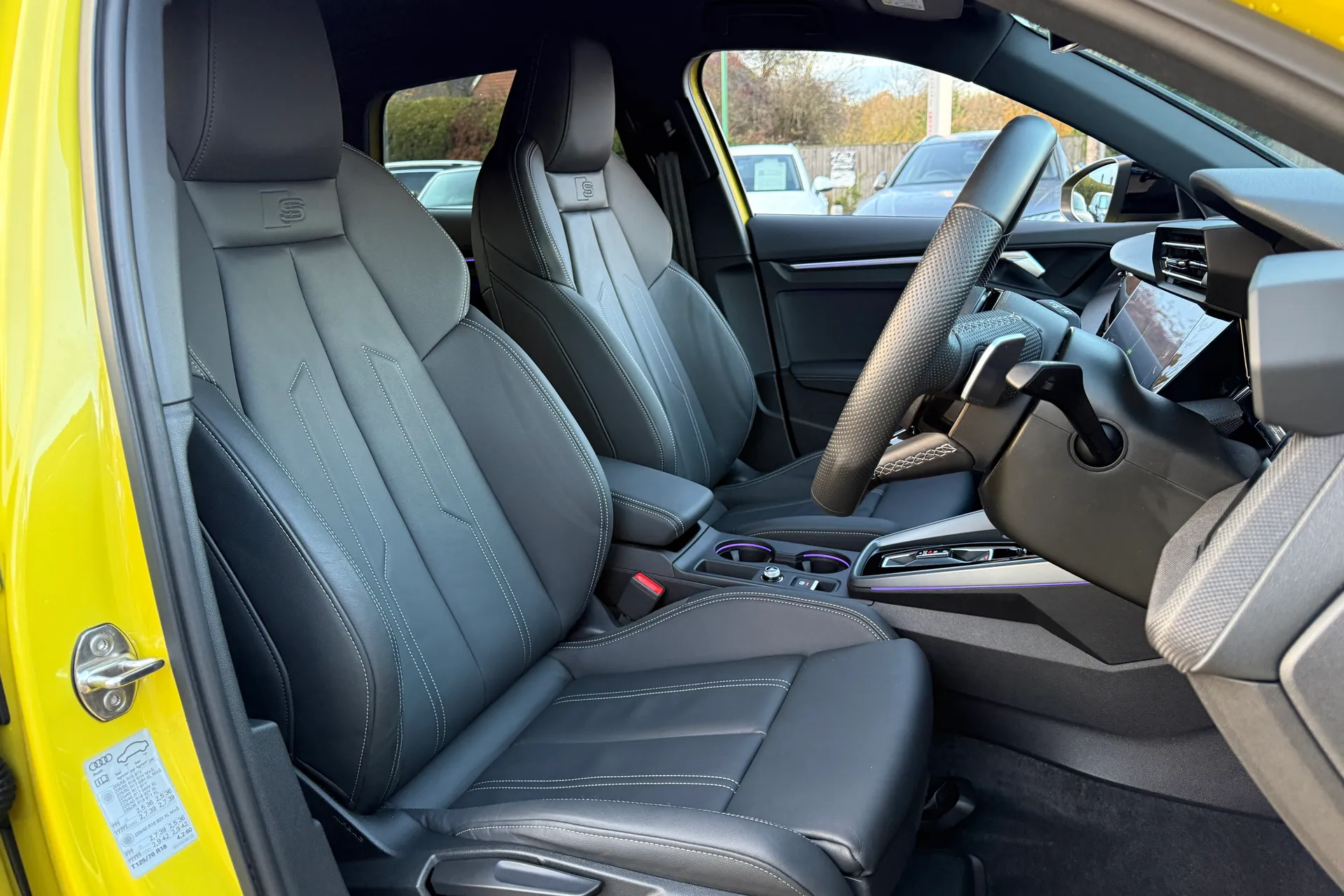 Audi A3 thumbnail image number 26