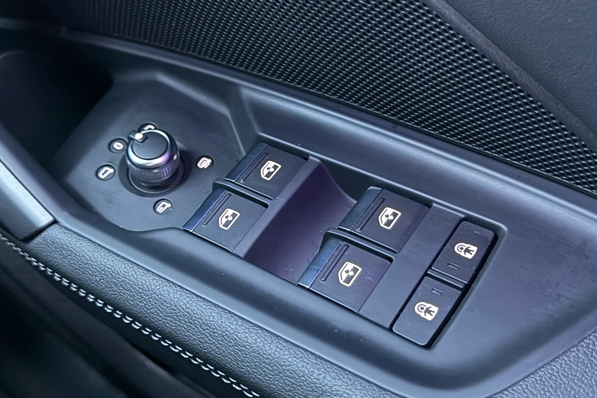 Audi A3 thumbnail image number 18