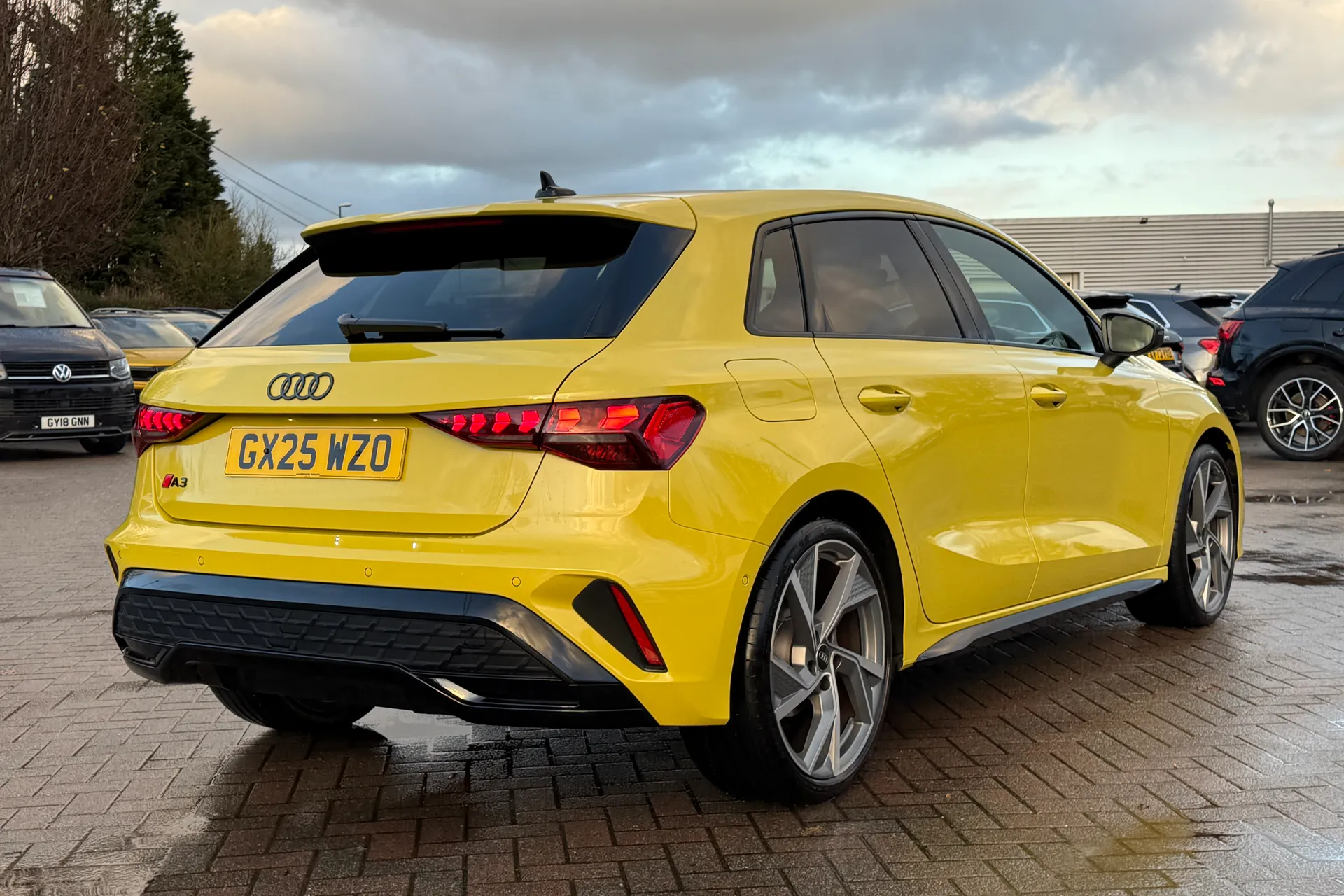 Audi A3 thumbnail image number 31