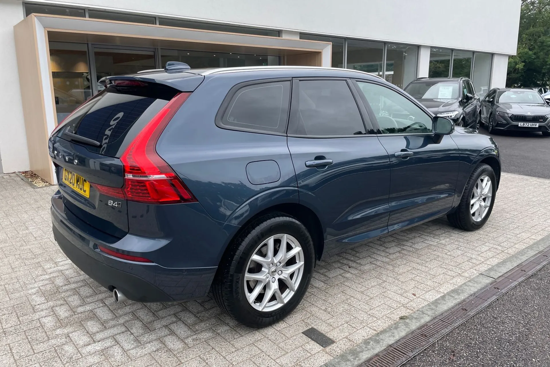 Volvo XC60 thumbnail image number 6