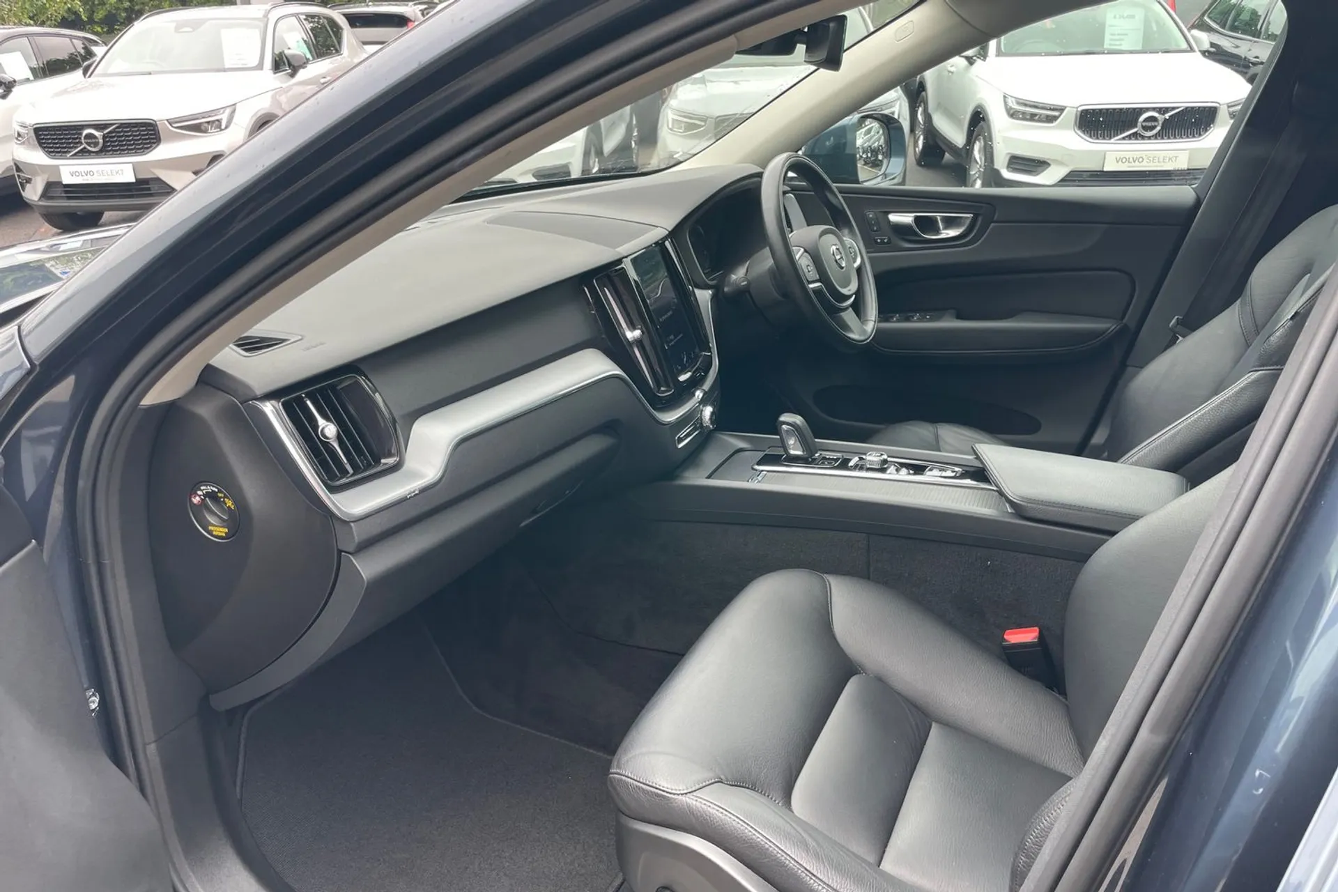 Volvo XC60 thumbnail image number 26