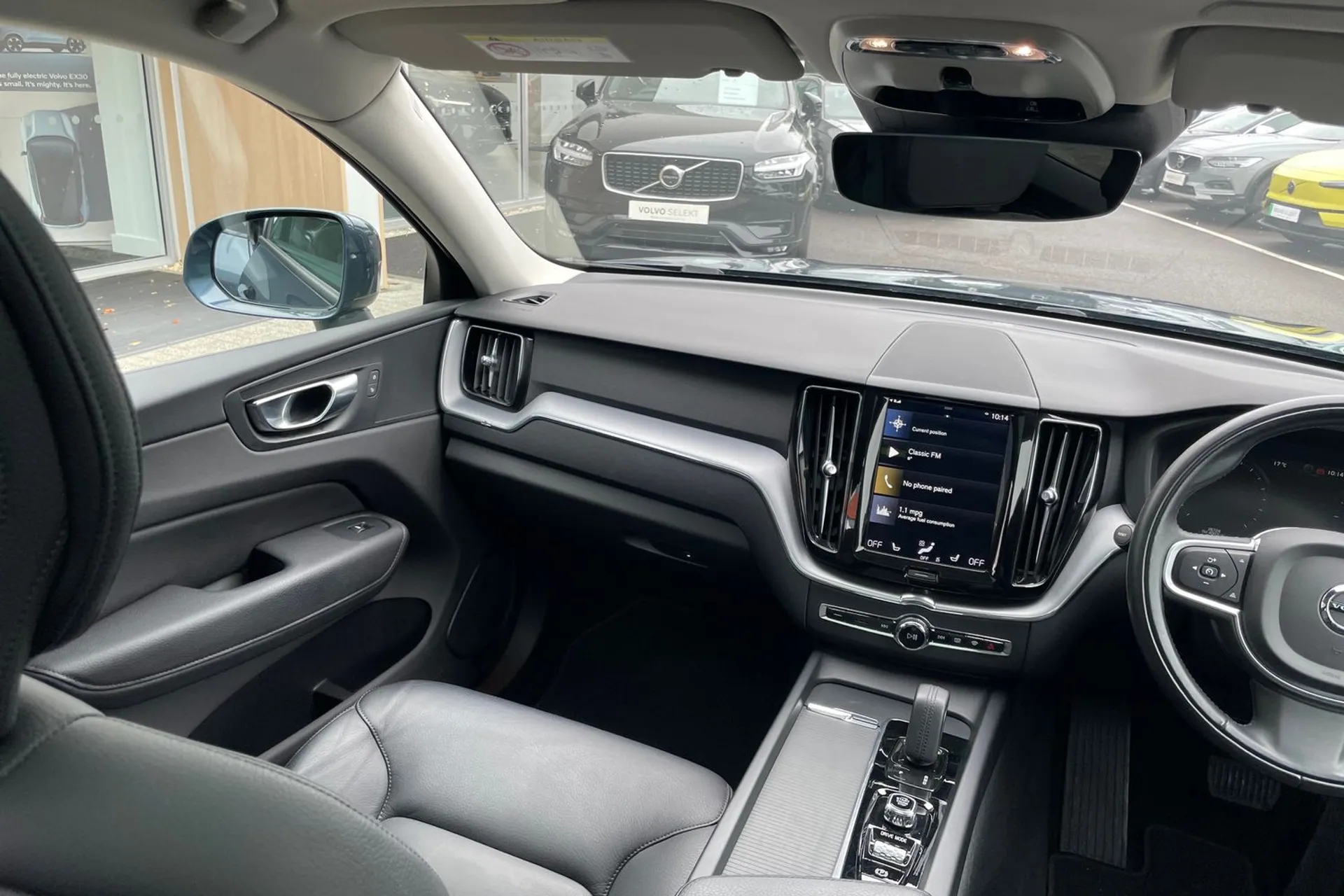 Volvo XC60 thumbnail image number 31