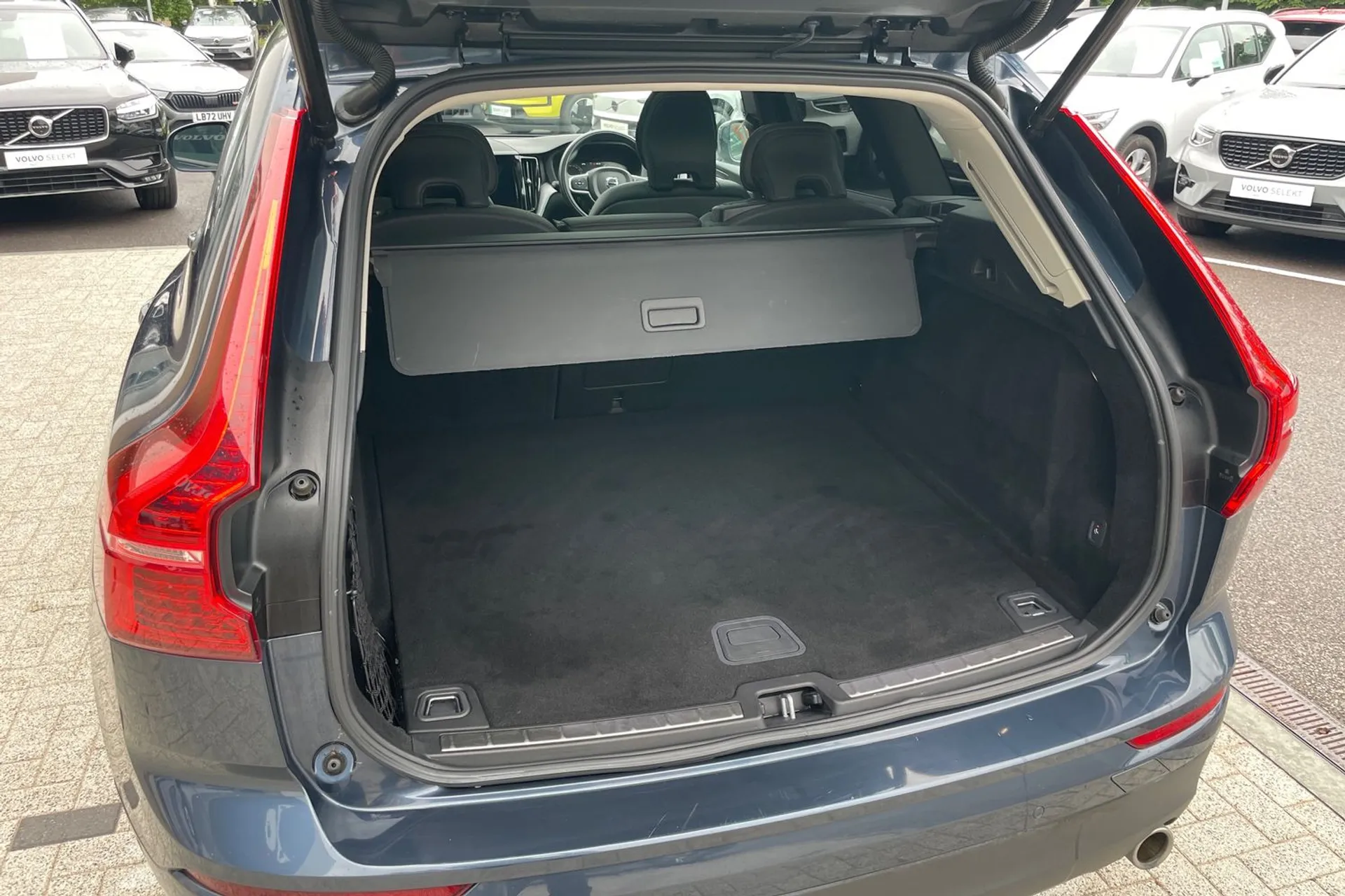 Volvo XC60 thumbnail image number 20