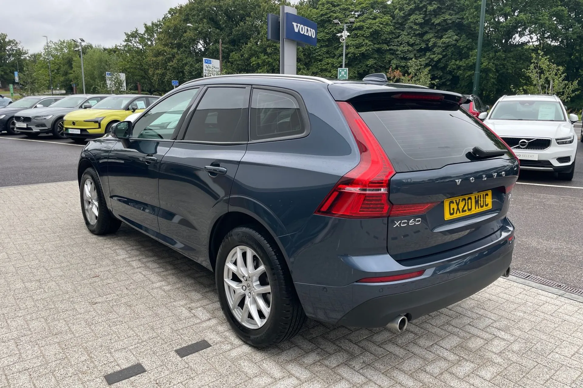 Volvo XC60 thumbnail image number 8