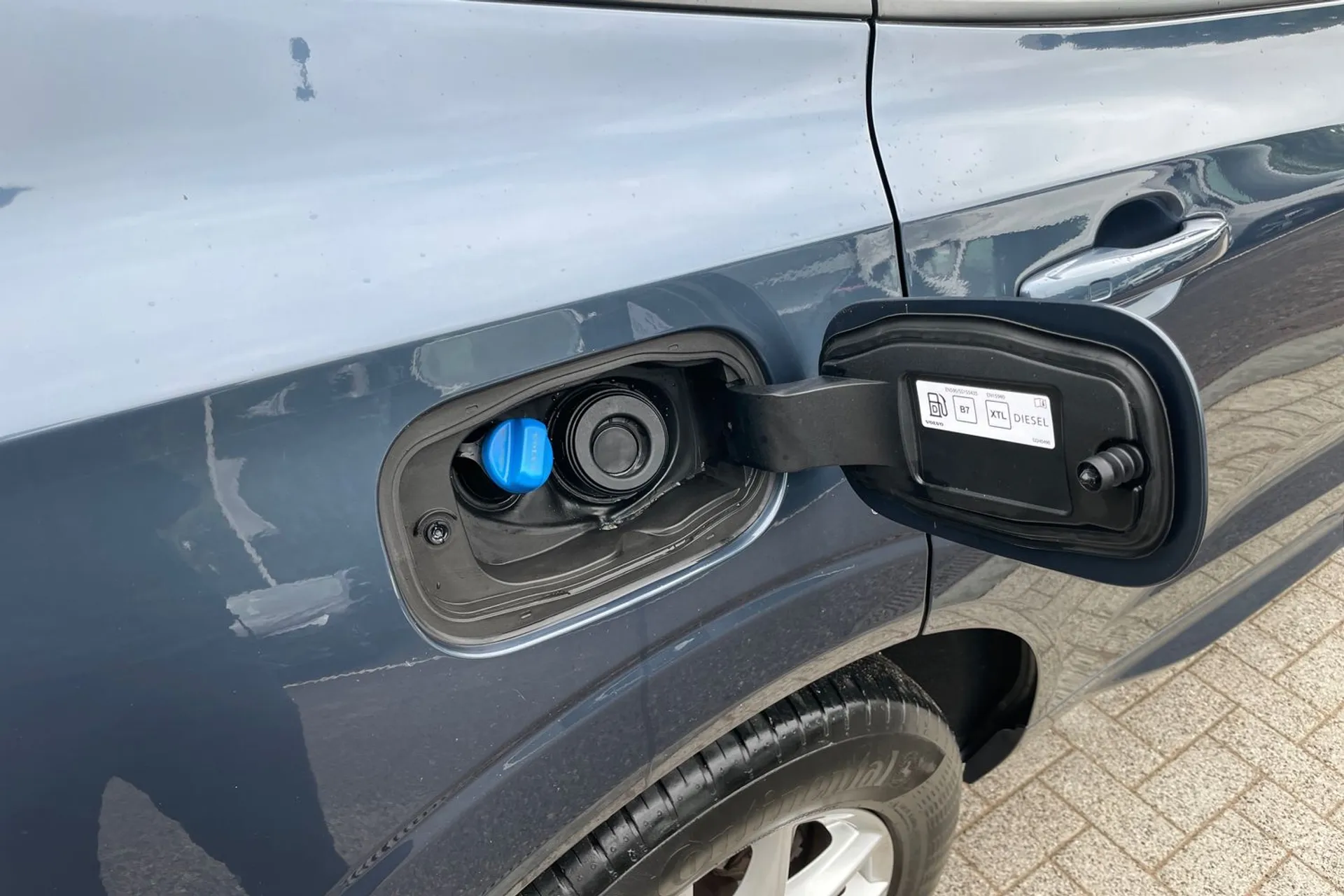 Volvo XC60 thumbnail image number 17