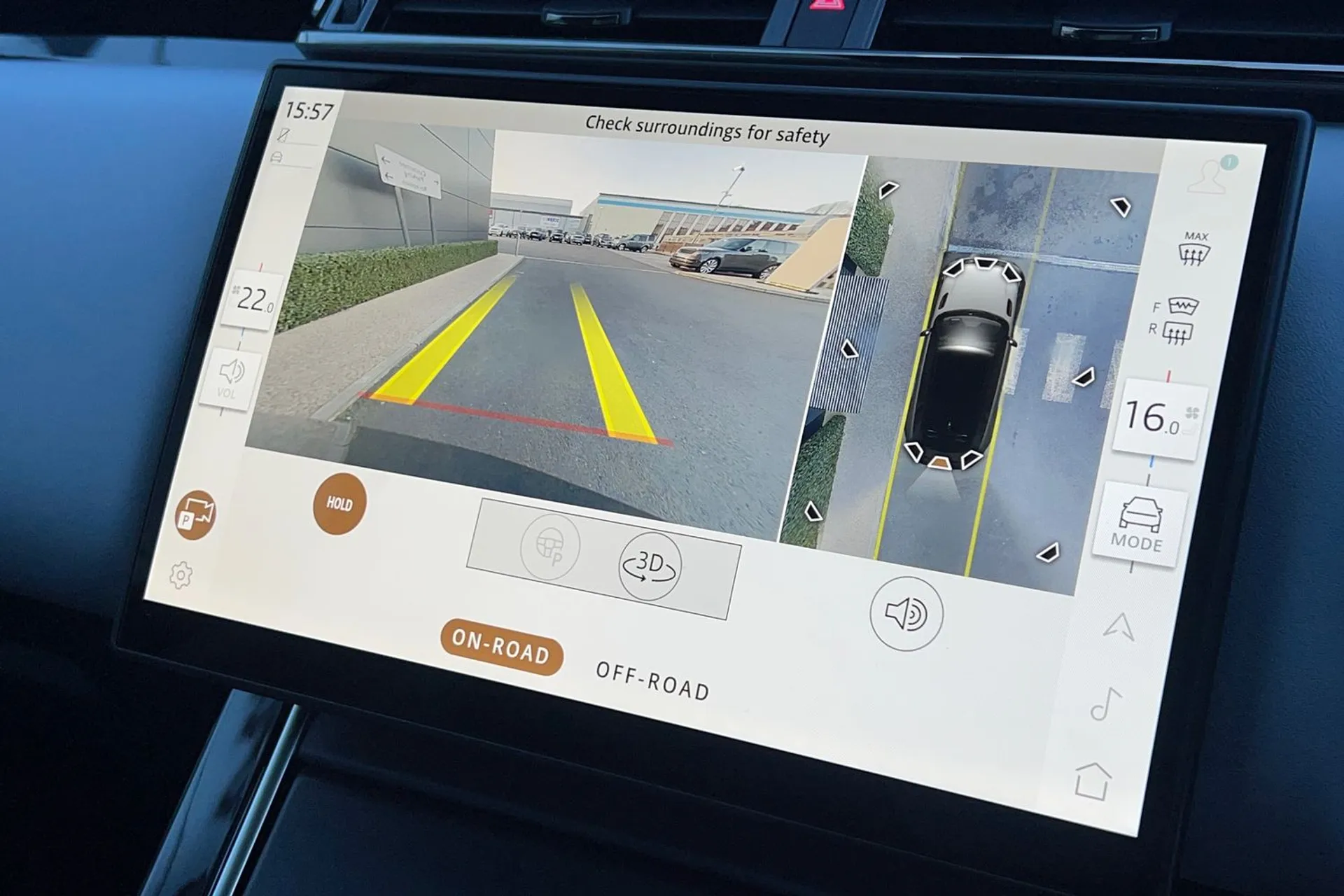 LAND ROVER RANGE ROVER VELAR thumbnail image number 3