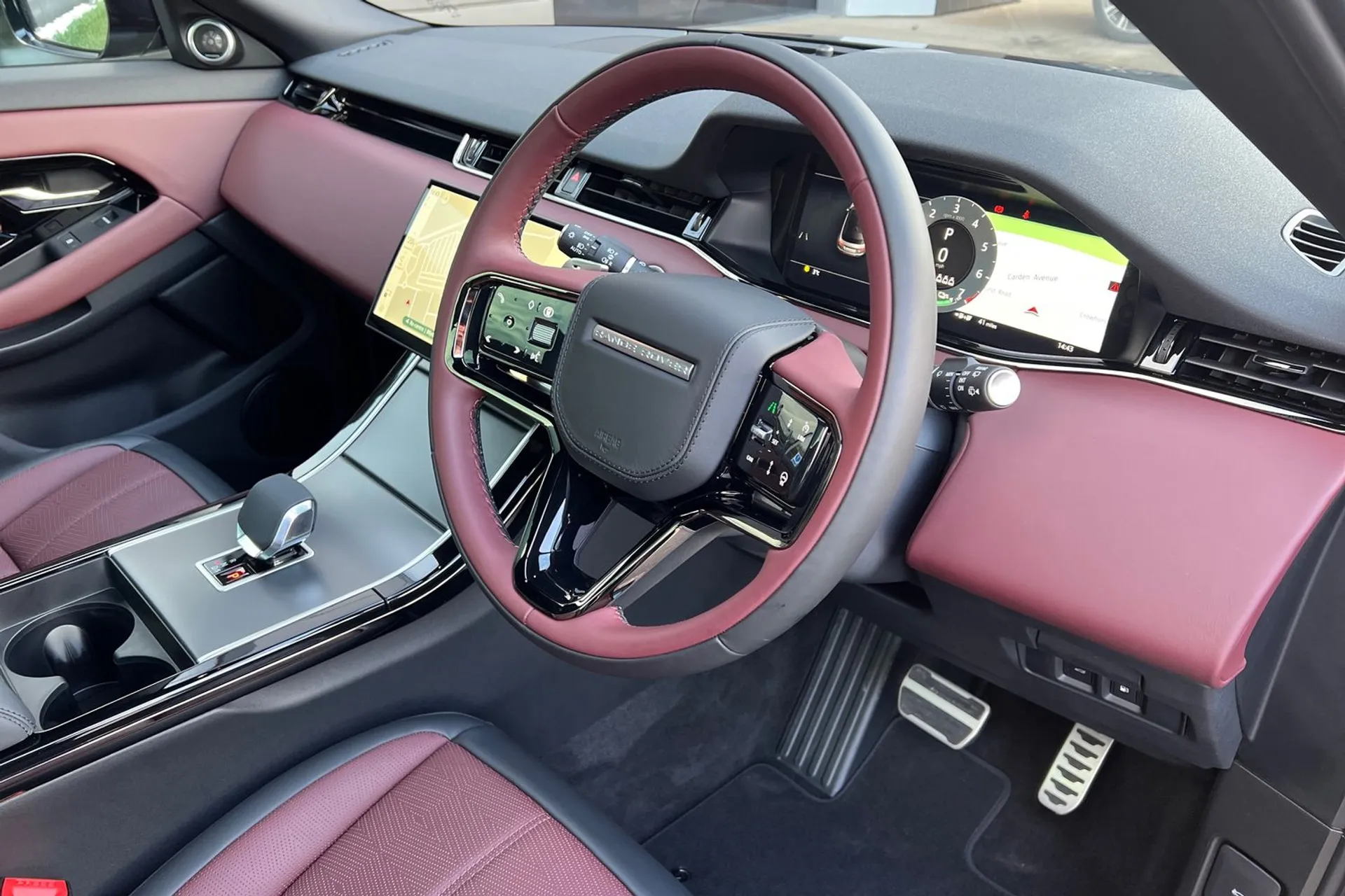 LAND ROVER RANGE ROVER EVOQUE thumbnail image number 23
