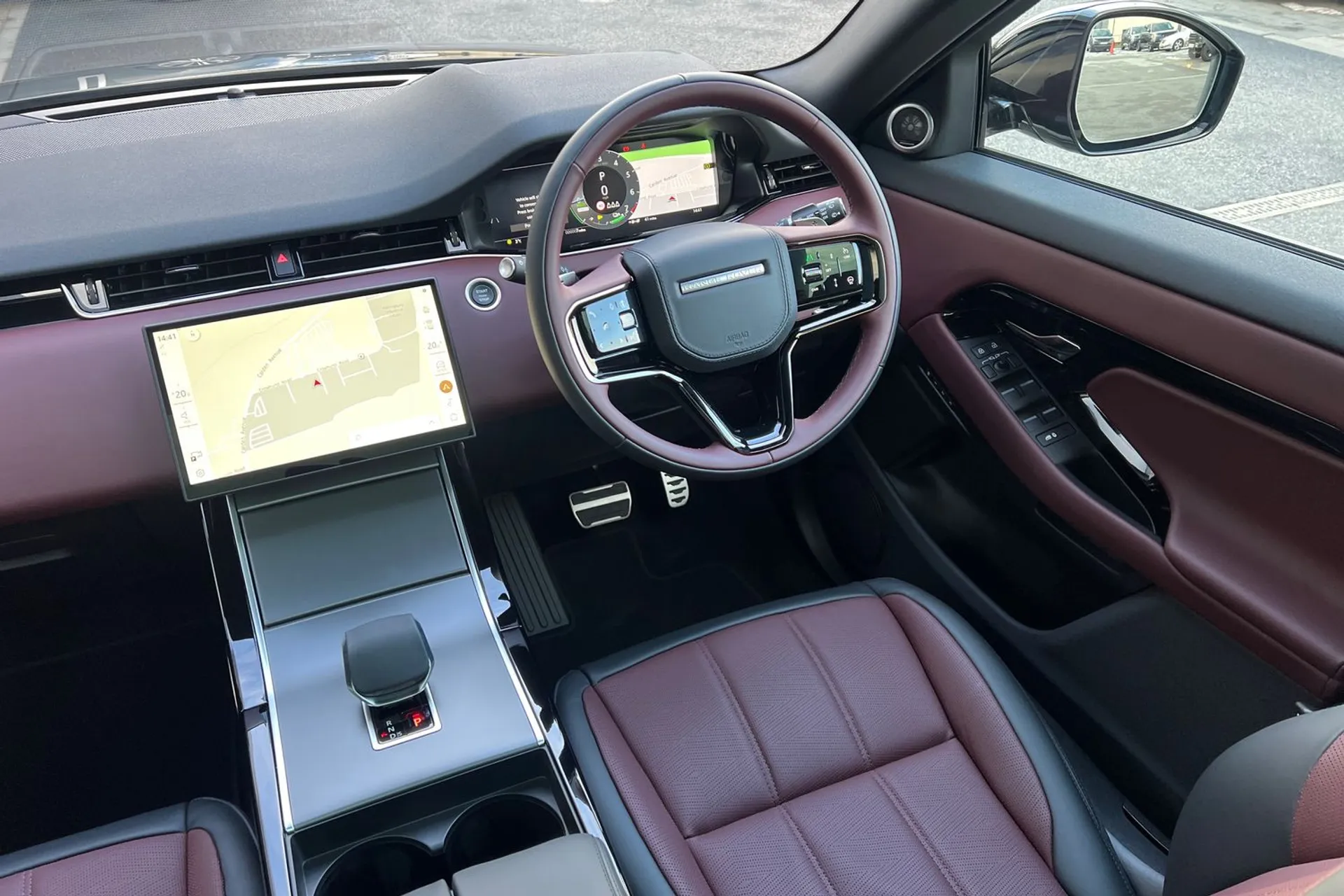 LAND ROVER RANGE ROVER EVOQUE thumbnail image number 44