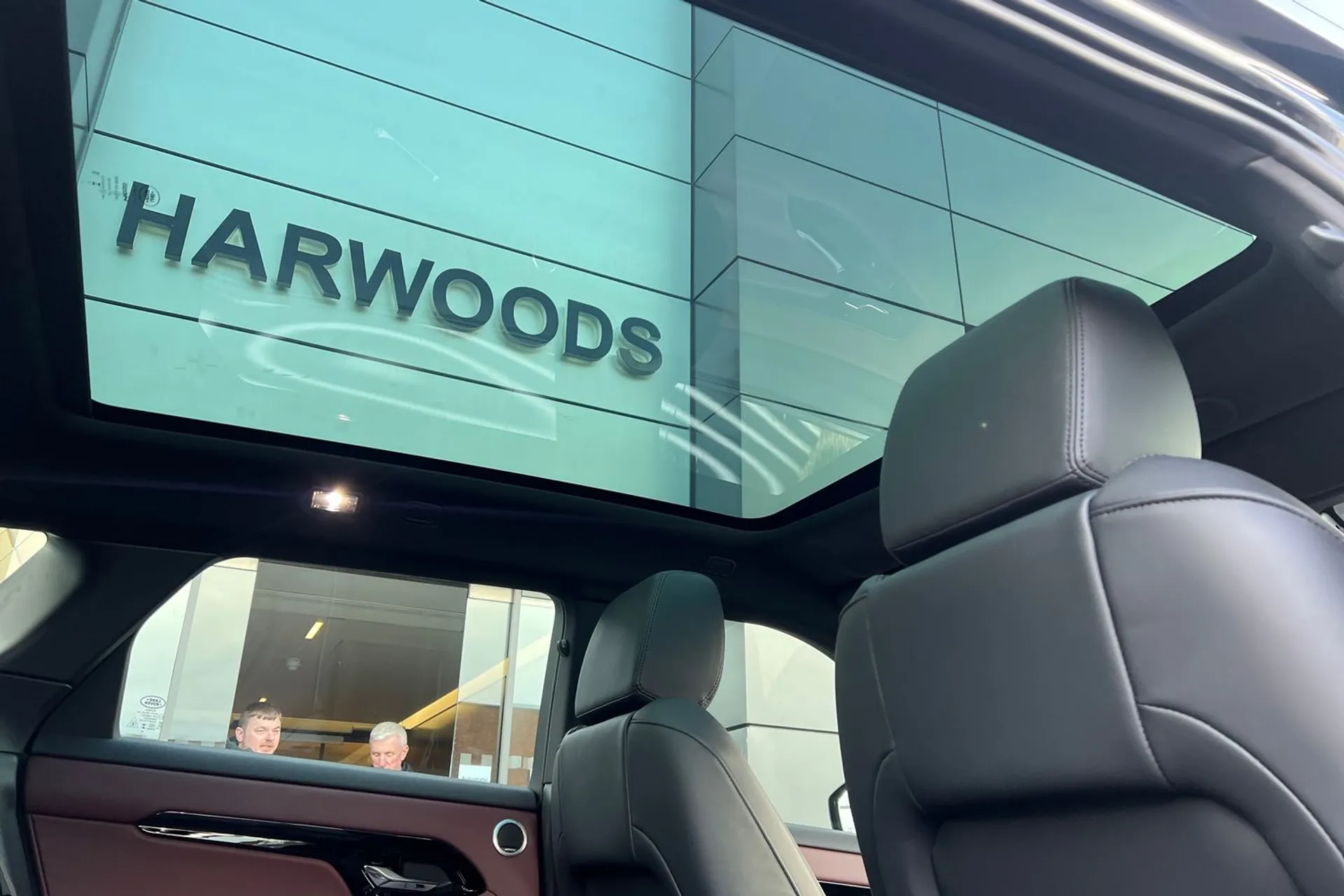 LAND ROVER RANGE ROVER EVOQUE thumbnail image number 10