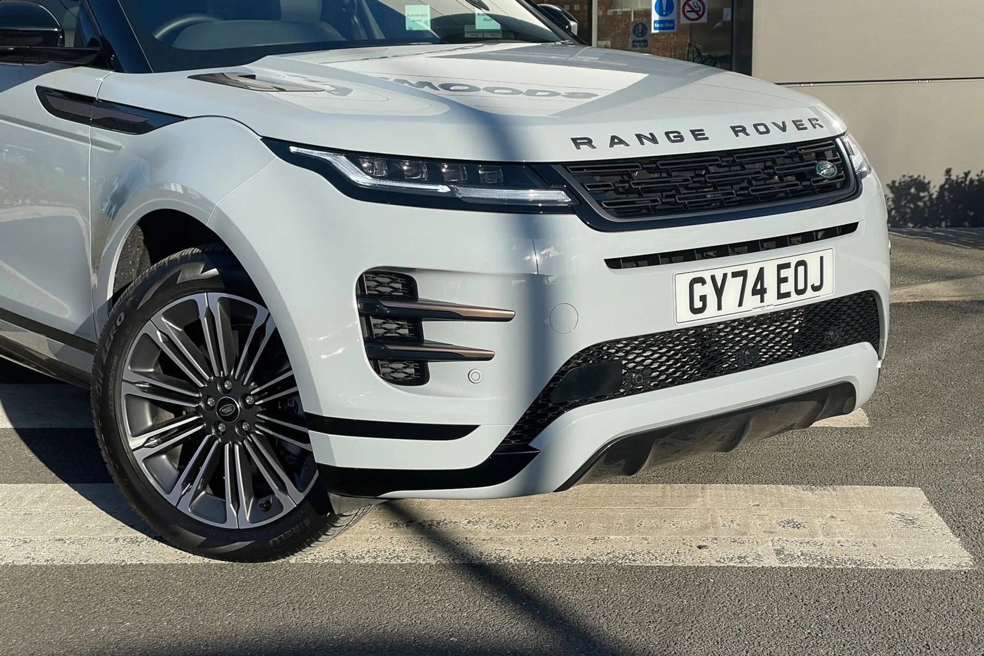 LAND ROVER RANGE ROVER EVOQUE thumbnail image number 30